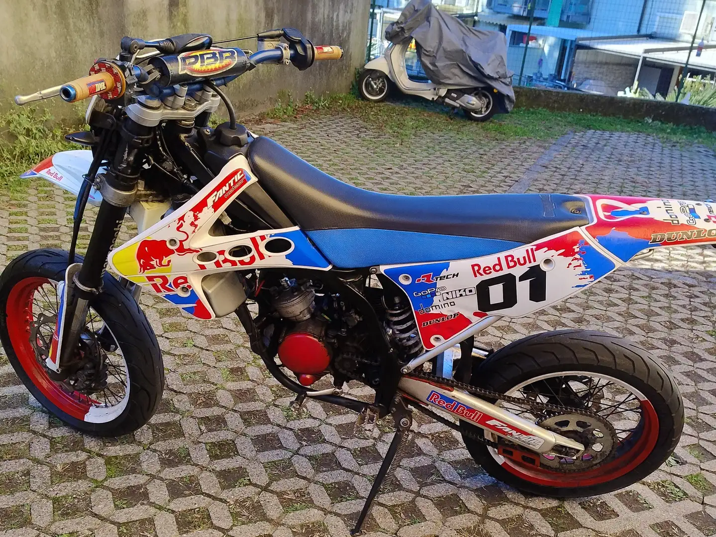 Fantic Caballero 50 Serigrafato Red Bull Weiß - 1