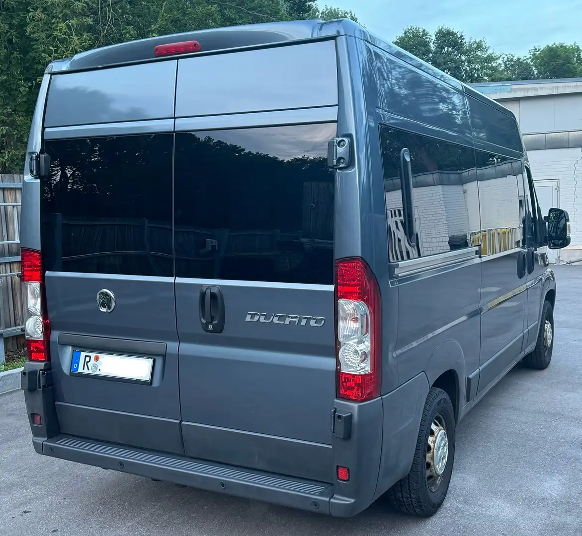 Fiat Ducato H2L2 Wohnmobil Camper Service/TÜV/Zahnriemen neu Grau - 2