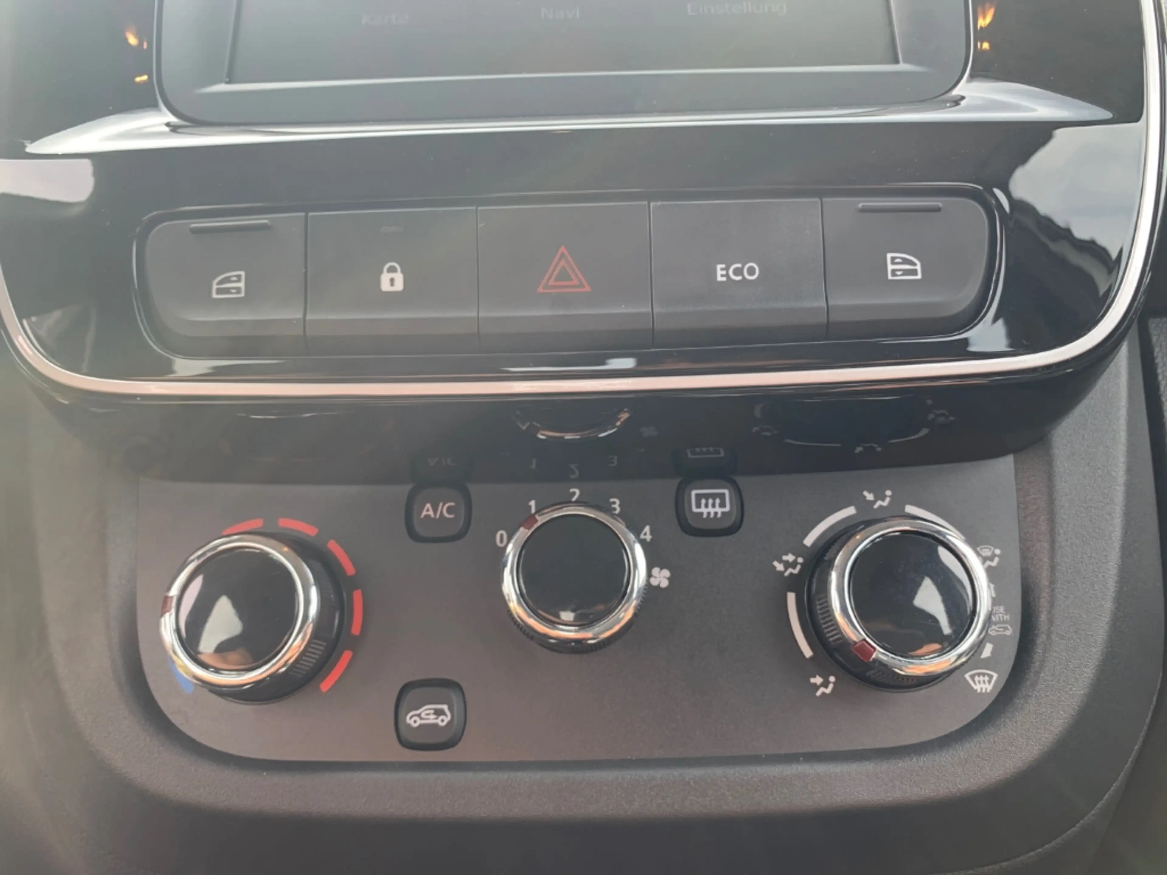 Dacia Spring ESSENTIAL ELECTRIC Essential Electric 45 KLIMA+CCS — photo 15
