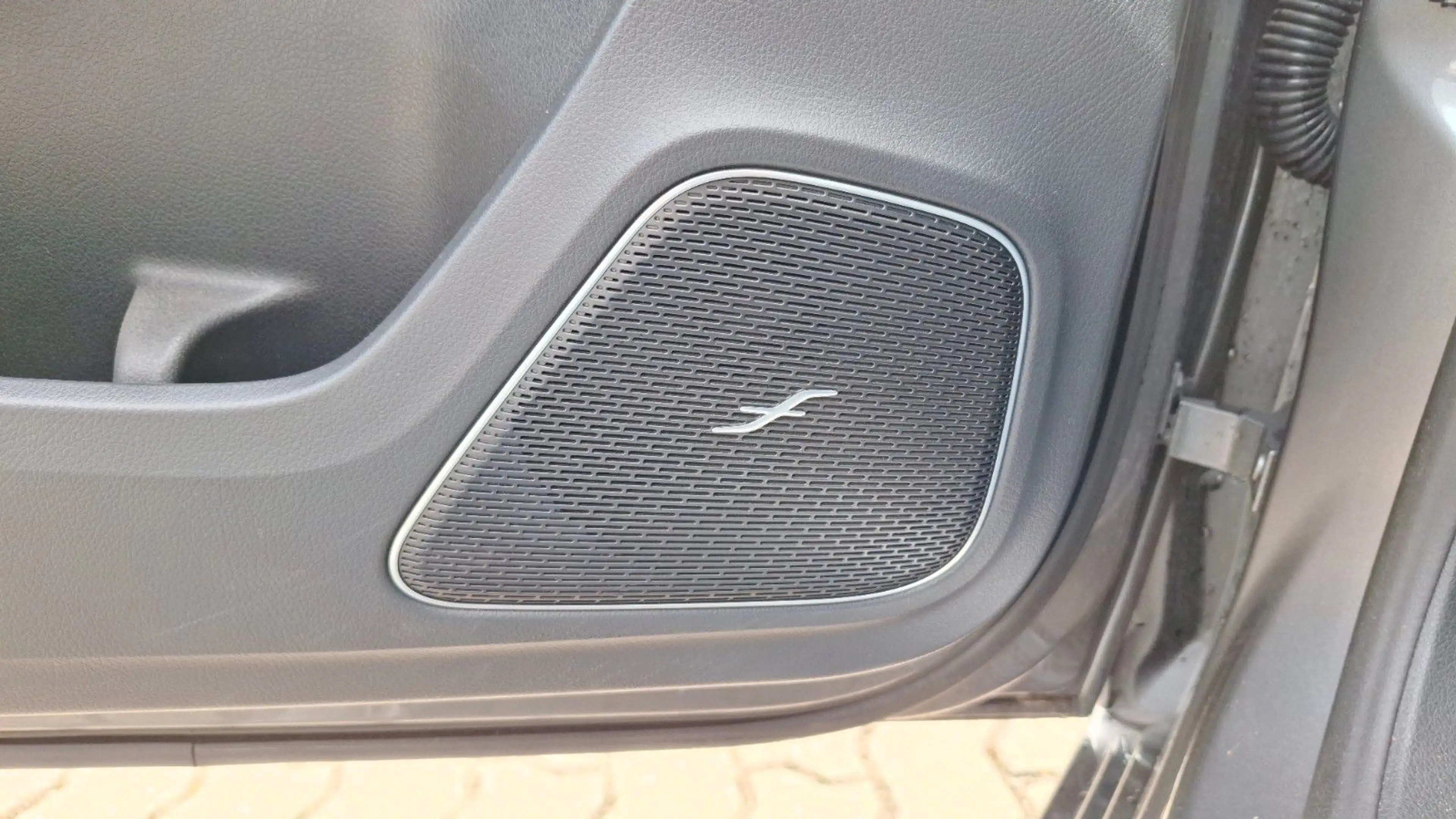 Mercedes-Benz A 200 Progressive — photo 12