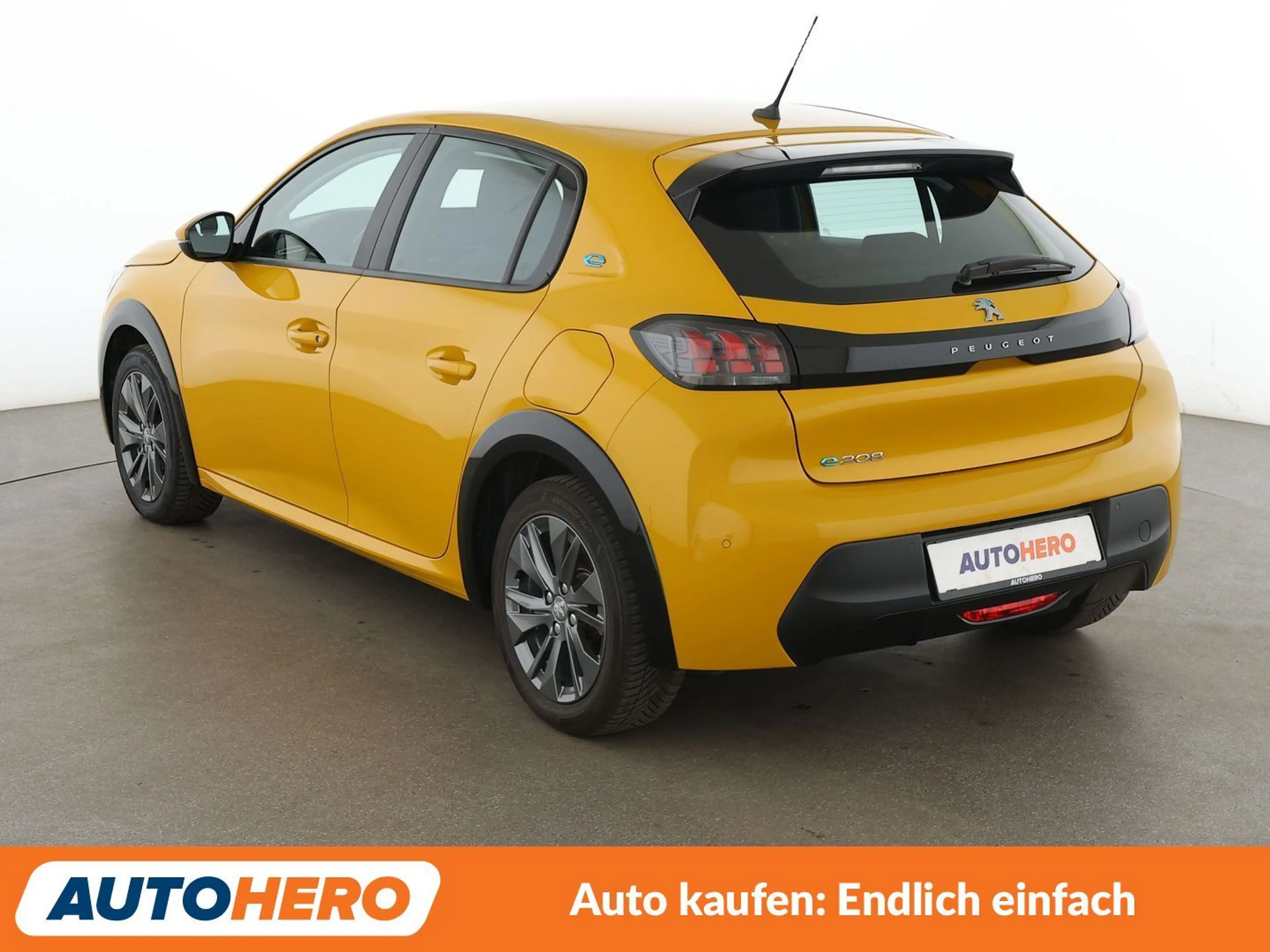 Peugeot e-208 electric drive 100 kW Active Pack *LED*TEMPO*PDC* — photo 4