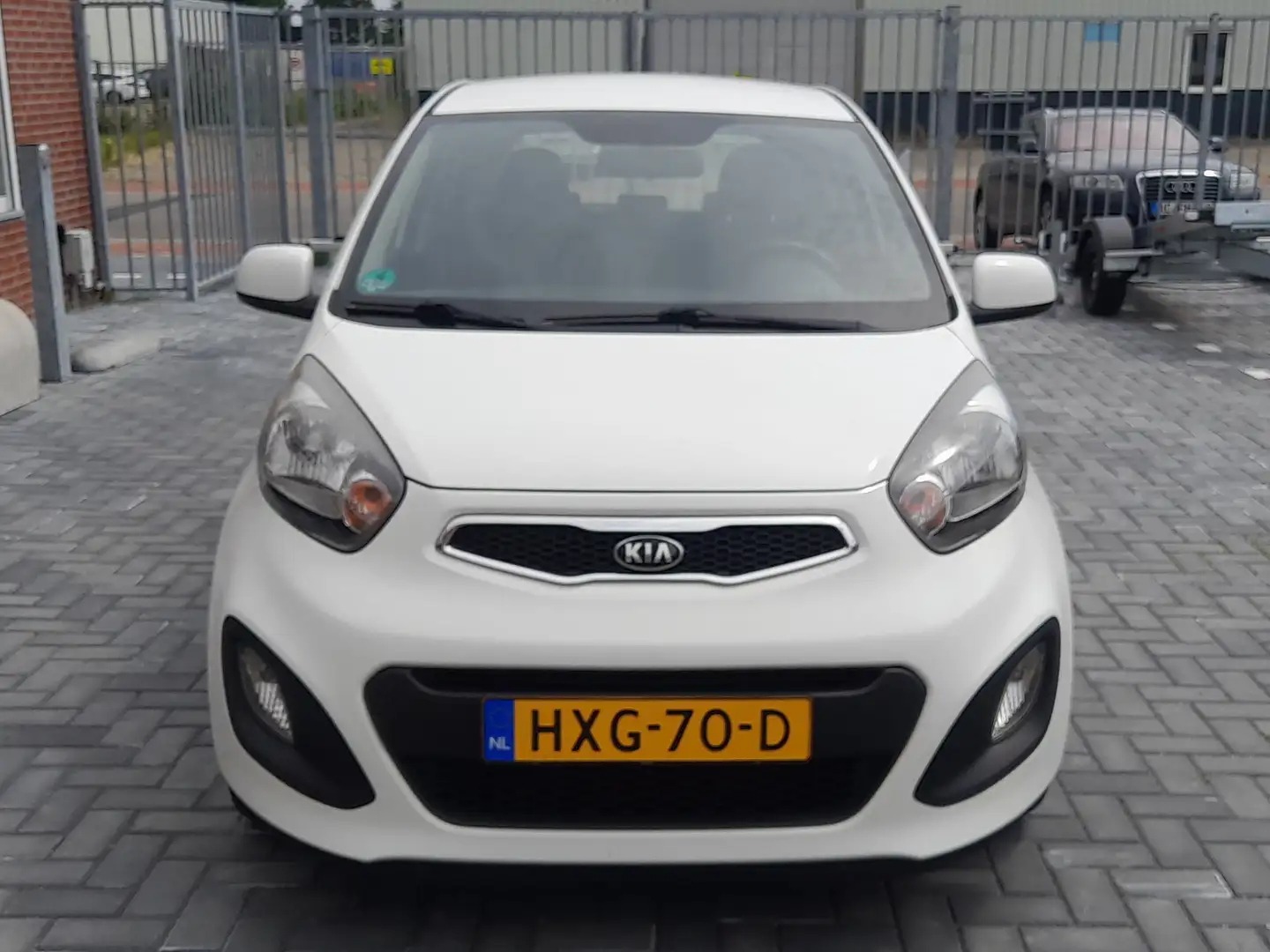 Kia Picanto 1.0 CVVT Comfort P. Fifa World Cup Edition Wit - 1