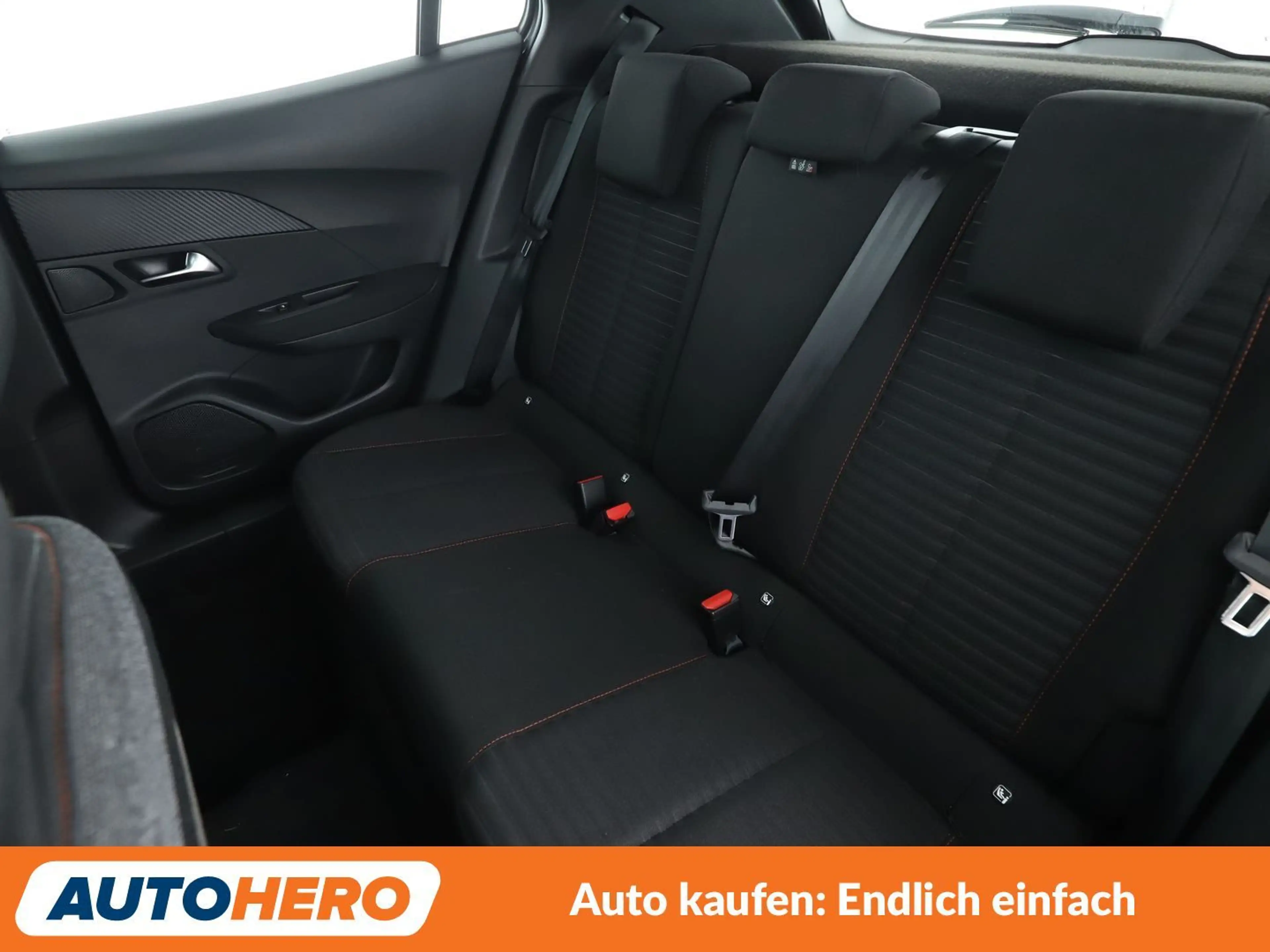 Peugeot e-2008 electric drive 100 kW Active Pack *NAV*TEMPO*CAM* — photo 14