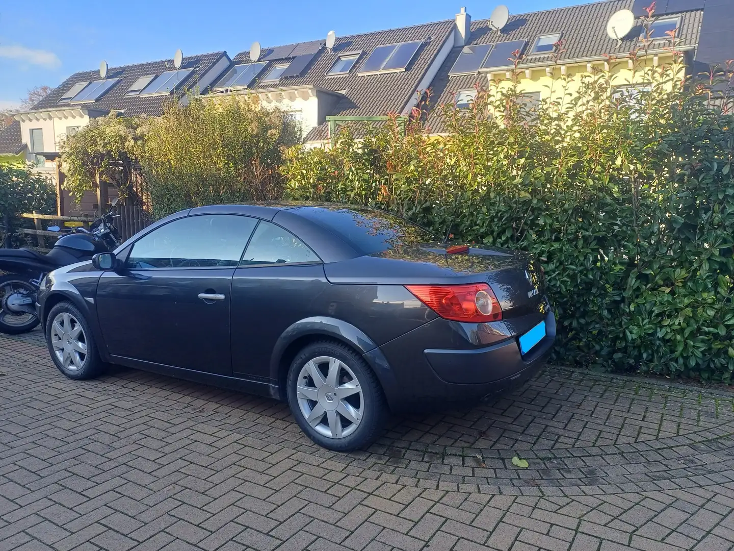 Renault Megane 2.0 Coupe-Cabriolet Dynamique - 1