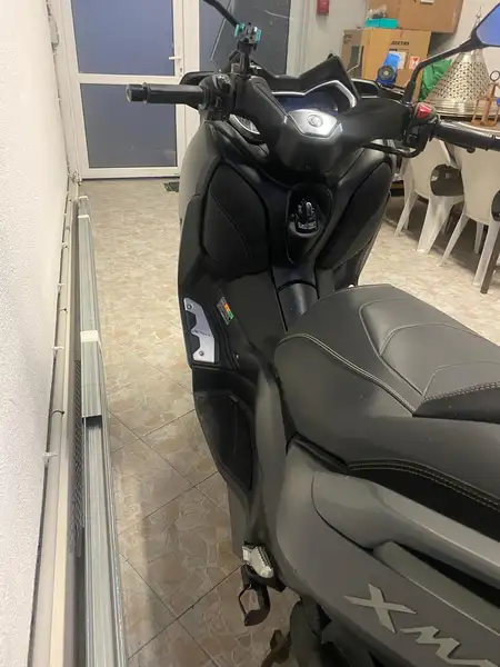 Yamaha X-Max 125 - foto 7