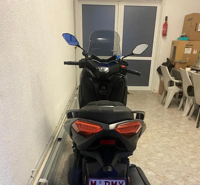 Yamaha X-Max 125 - foto 5