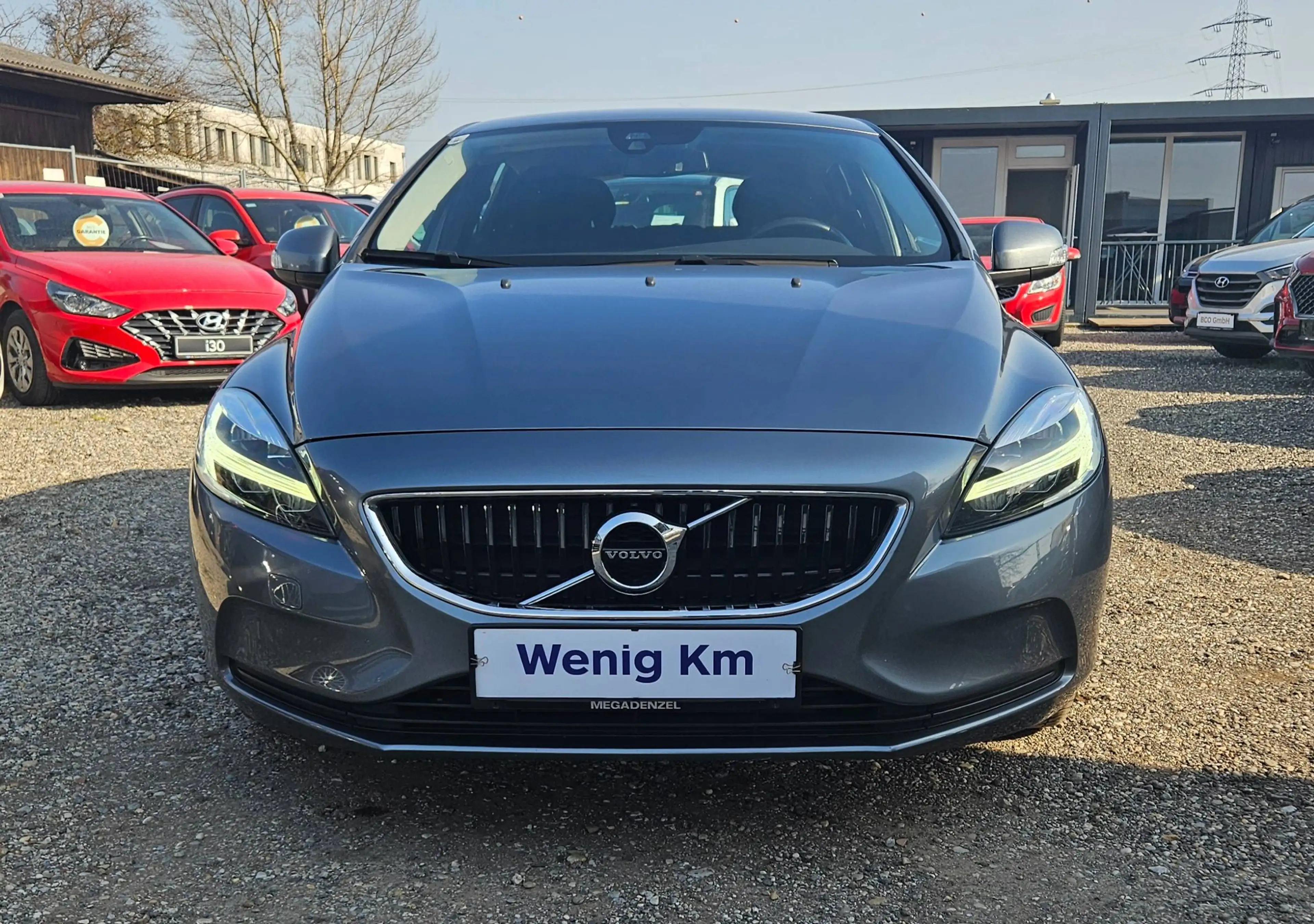Volvo V40 — photo 5