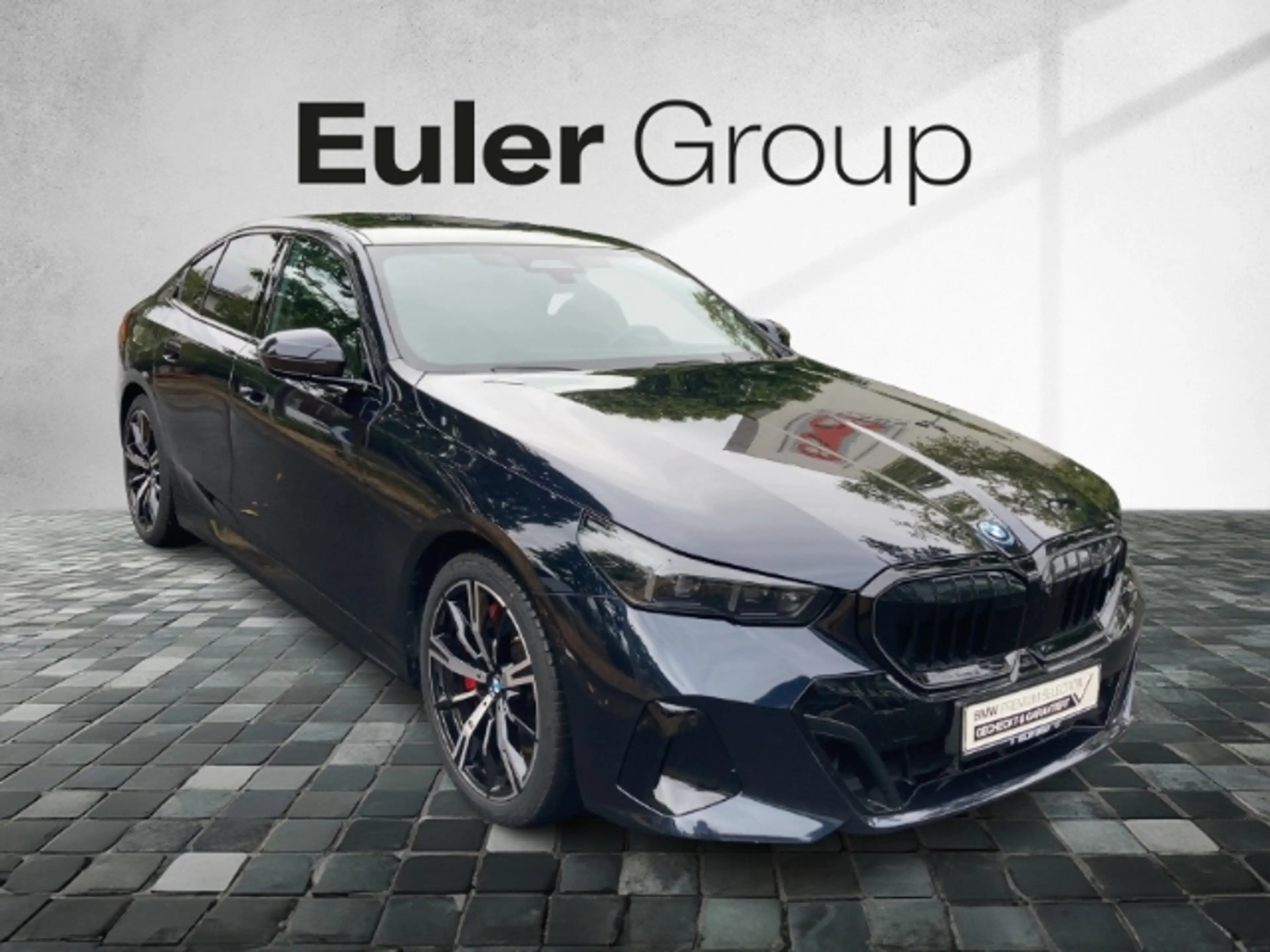 BMW i5 xDrive 40 Limousine Sportpaket HUD AD El. Panodach — photo 5