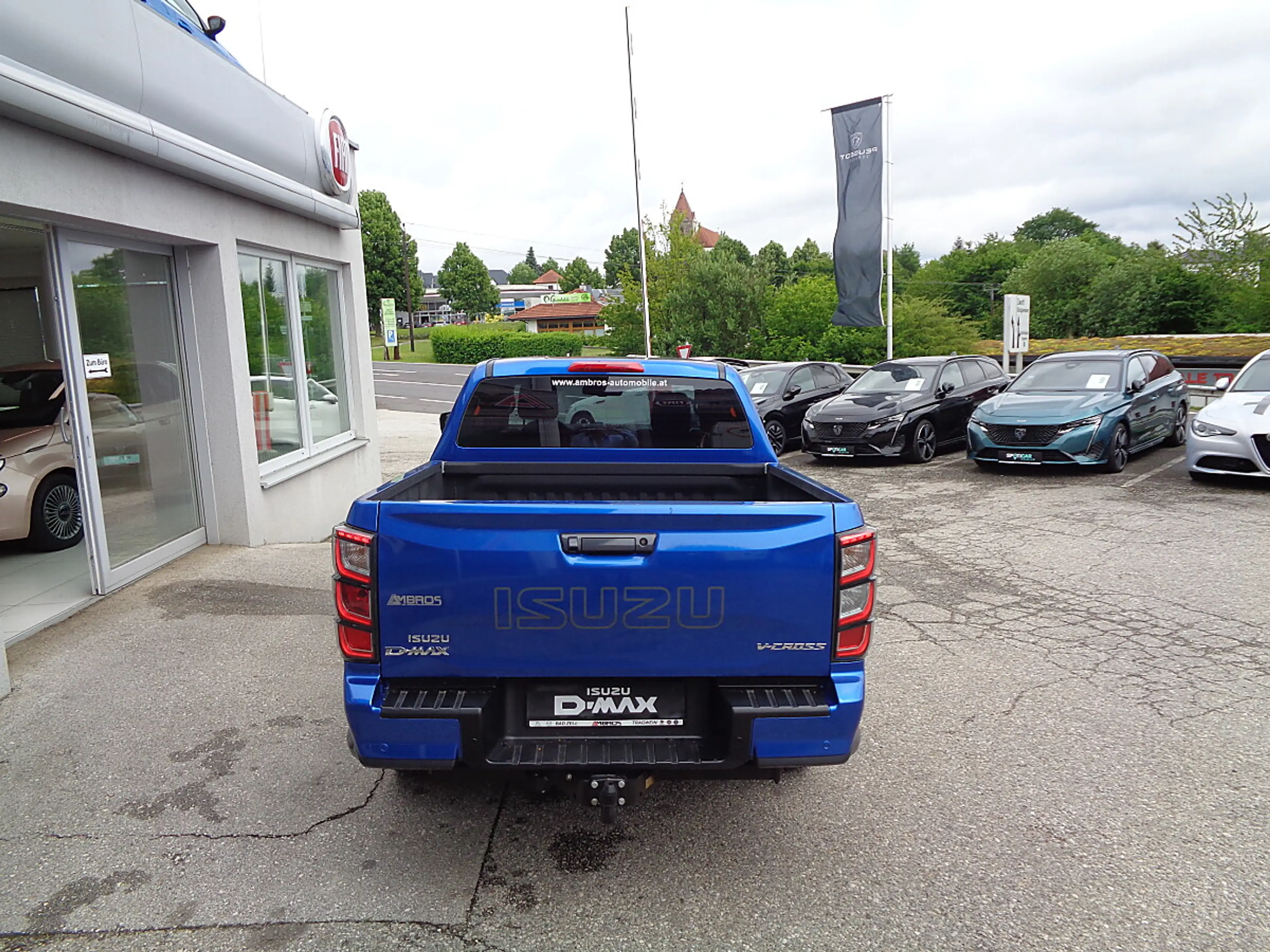 Isuzu D-Max D-MAX Double Cab V-CROSS AT 4x4 Automatik — photo 4