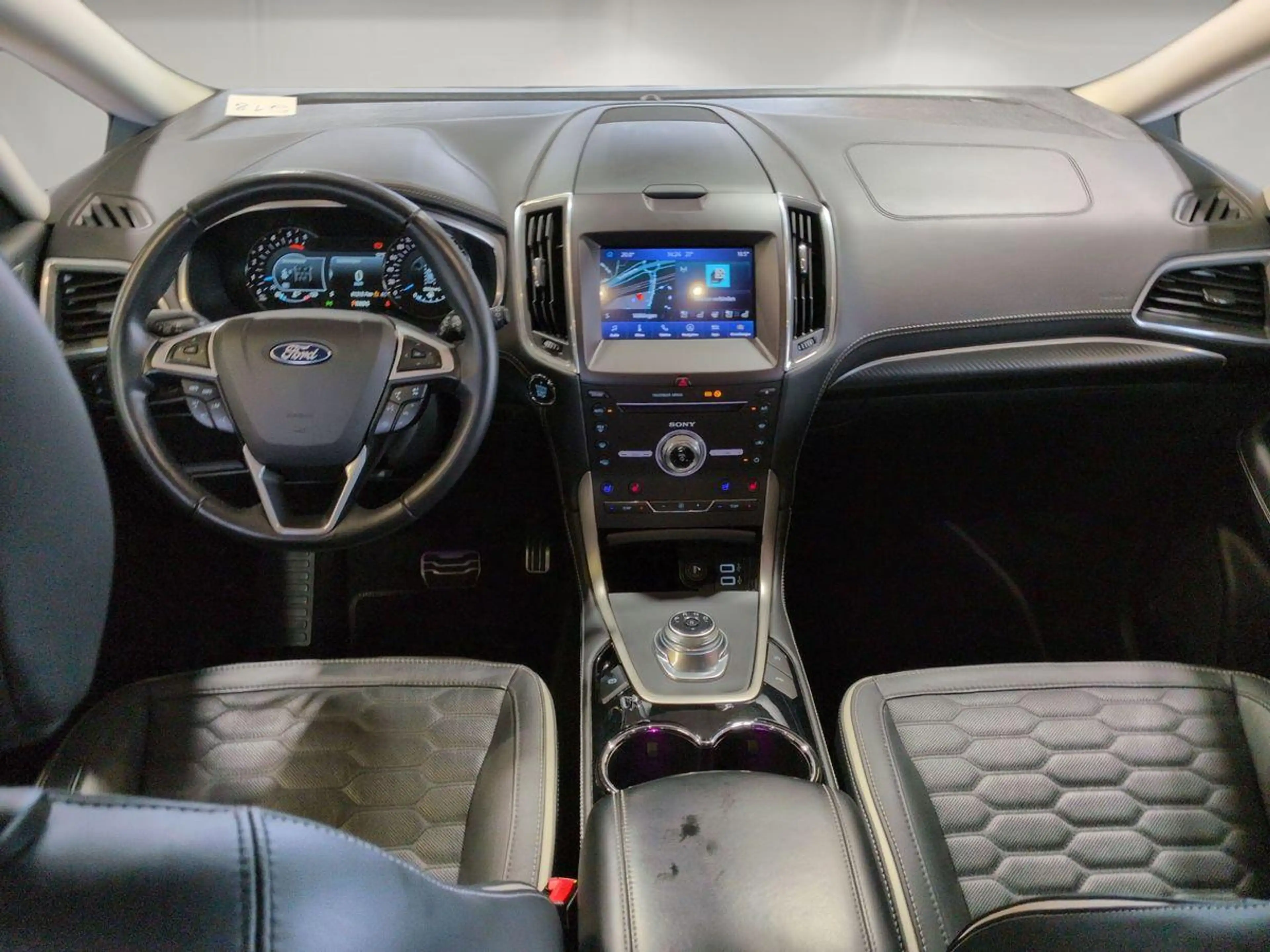 Ford S-Max Vignale 2.0L / Fahrassistenz-System / B&O — photo 3