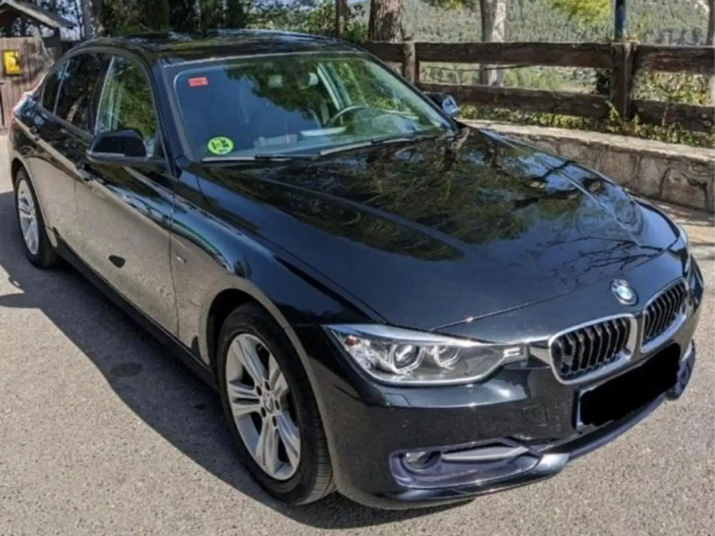 BMW 318 318d Sport Sport Negro - 1