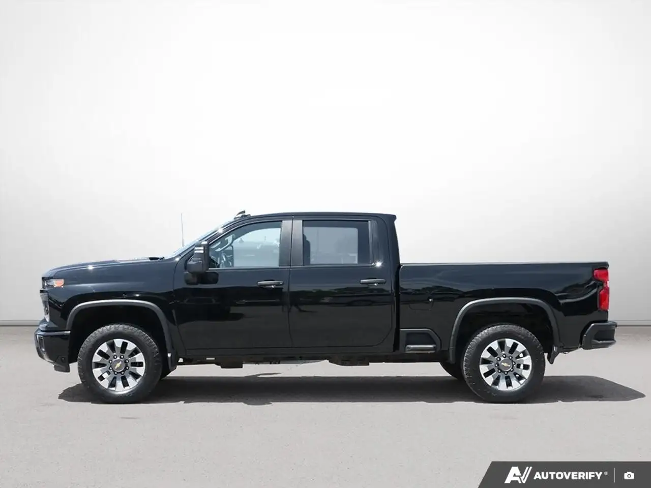 Chevrolet Silverado 2500 снимка Chevrolet Silverado 2500