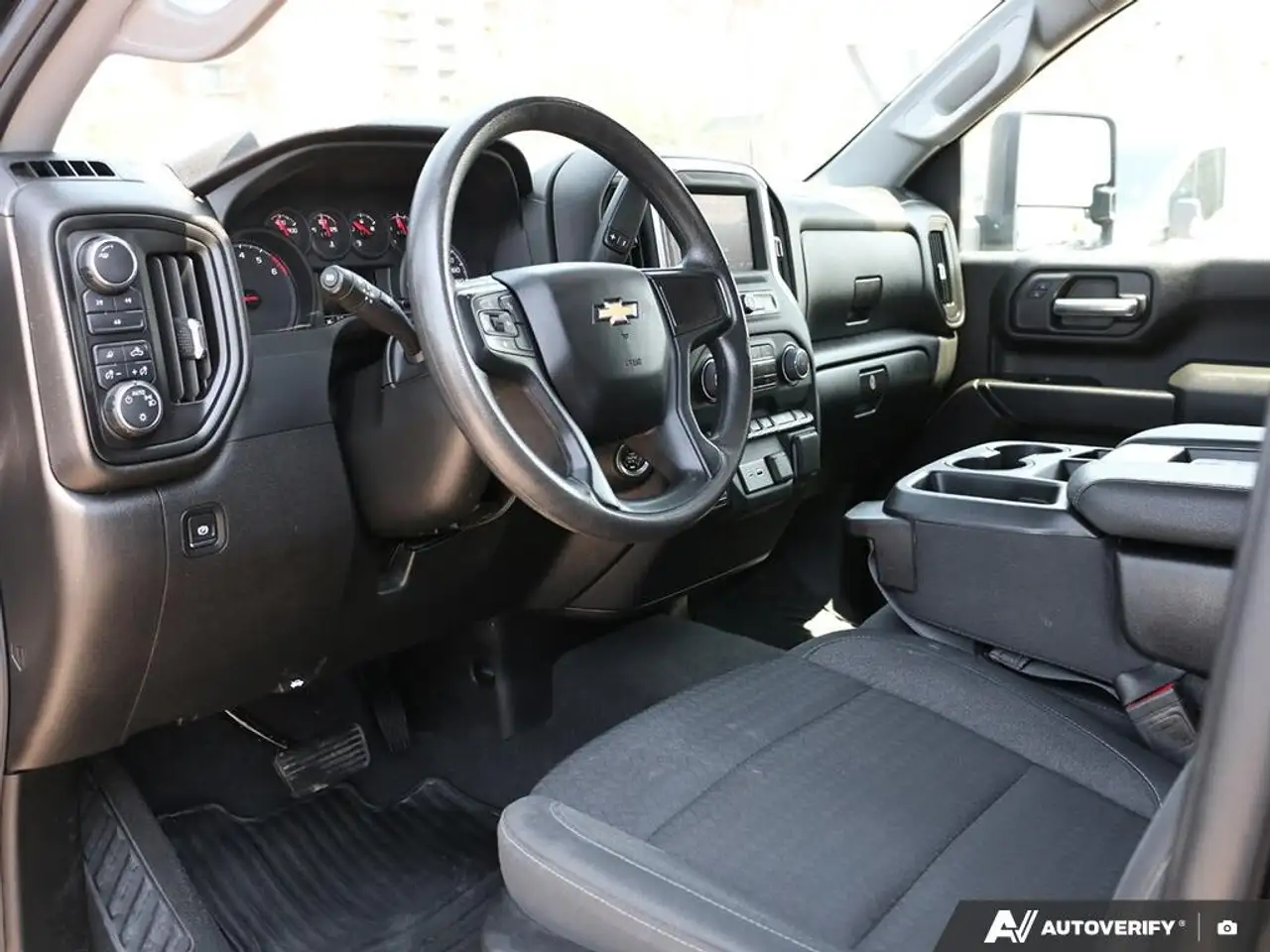 Chevrolet Silverado 2500 снимка Chevrolet Silverado 2500