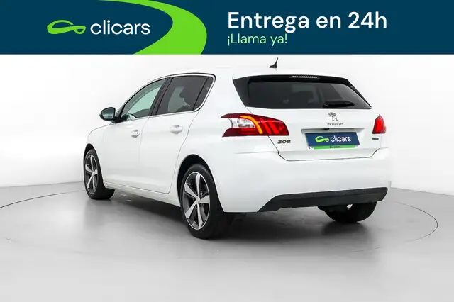 Peugeot 308 view 9