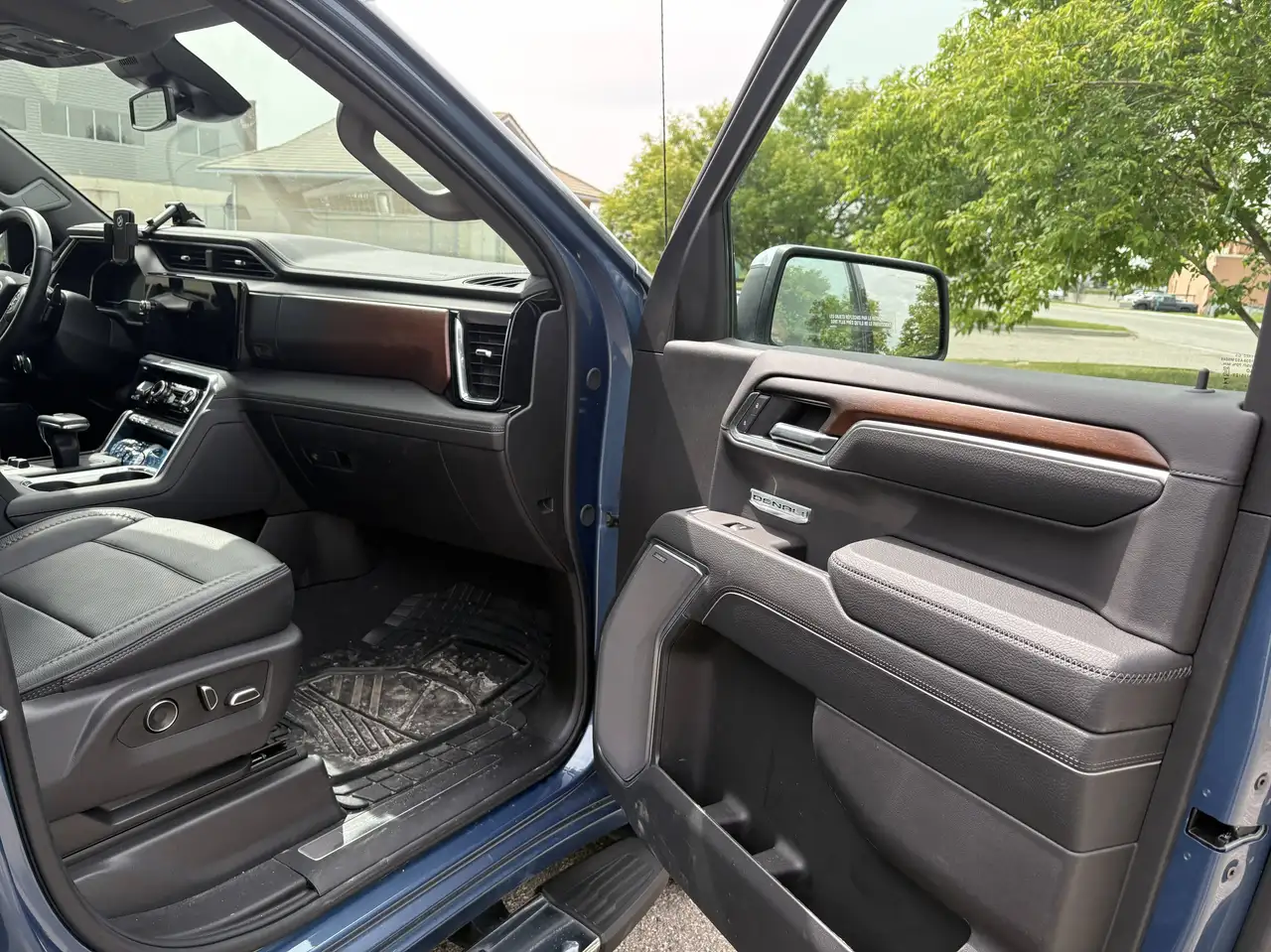 GMC Sierra 1500 fotografie GMC Sierra 1500