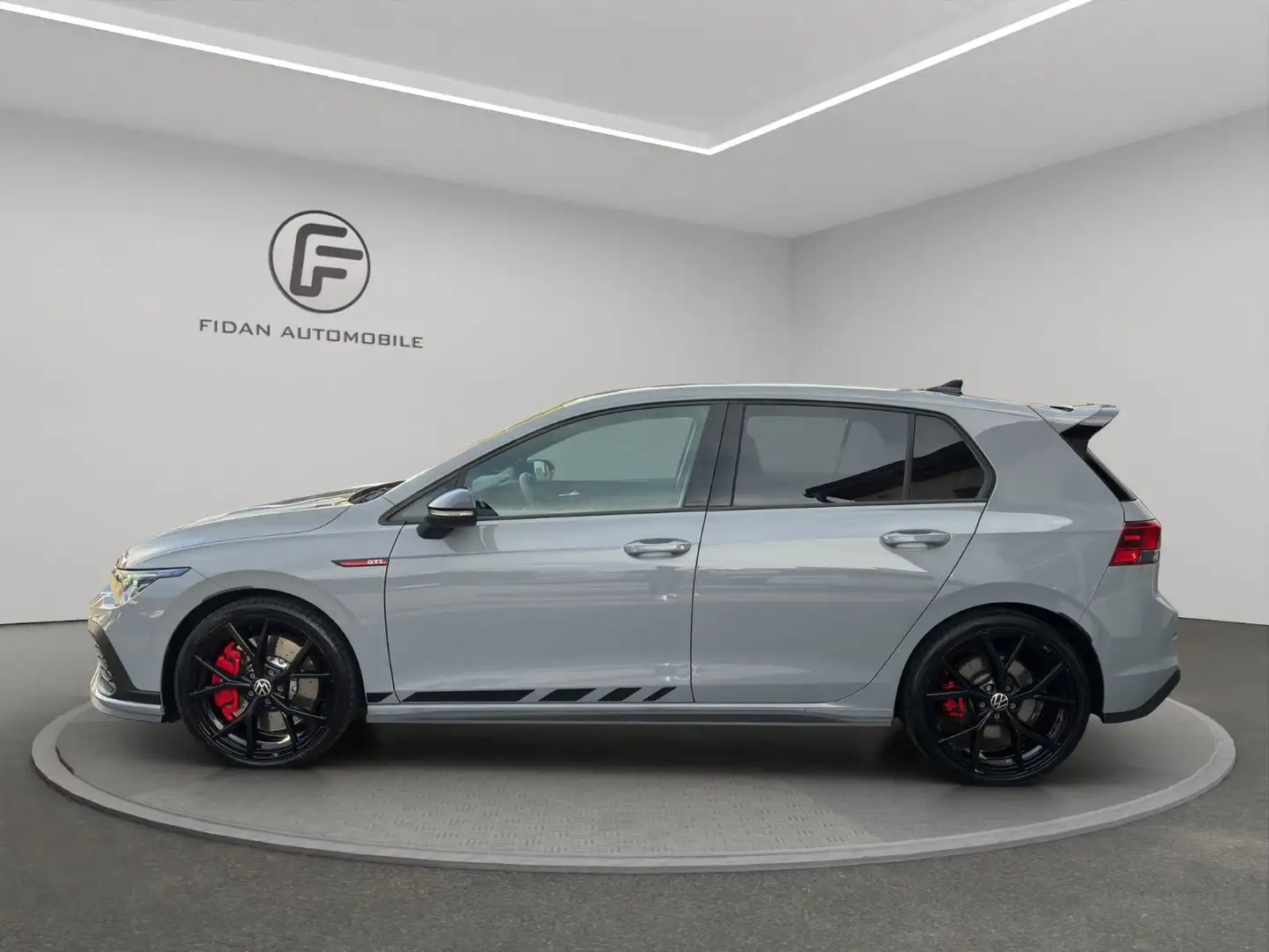 Volkswagen Golf VIII Lim. GTI Clubsport*Virtual*LED*H&K*ACC Gris - 2