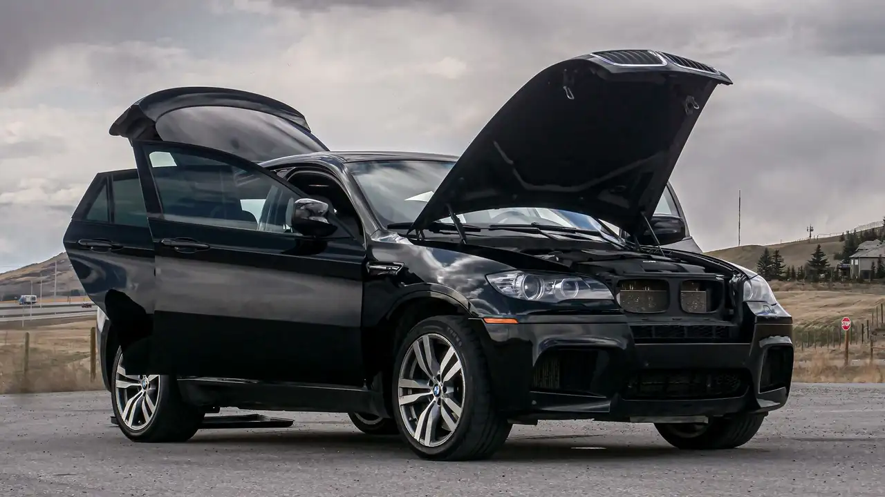 2011 BMW X6 M