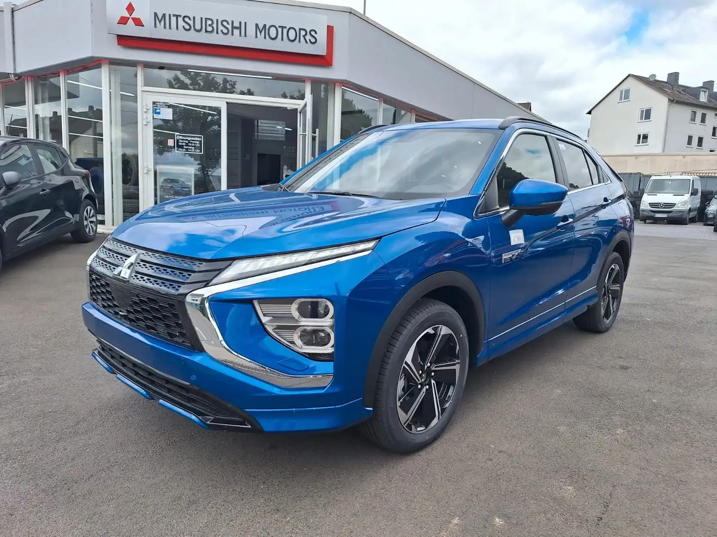Mitsubishi Eclipse Cross Plug-in Hybrid Select 2.4 MIVEC Blau - 1