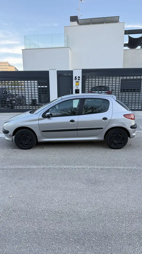 Peugeot 206 1.4 XR - 2