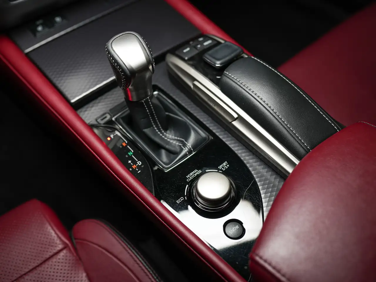 Lexus GS снимка Lexus GS