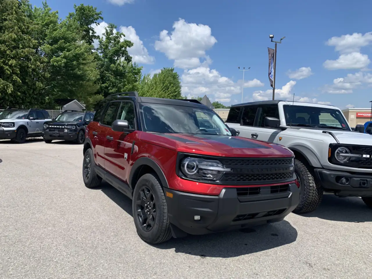 Ford Bronco Sport photo Ford Bronco Sport
