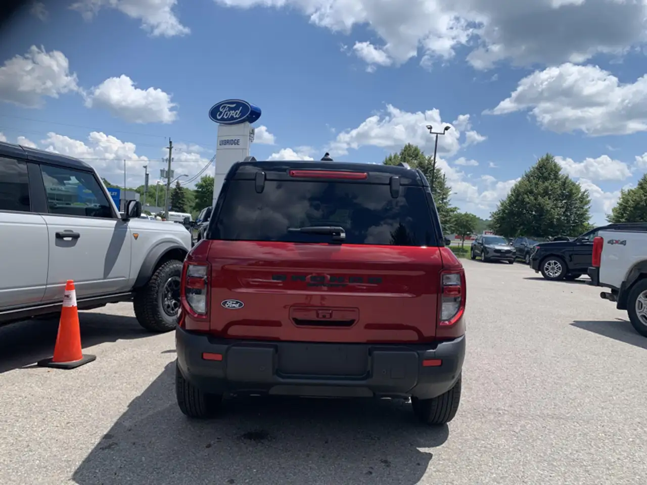 Ford Bronco Sport photo Ford Bronco Sport