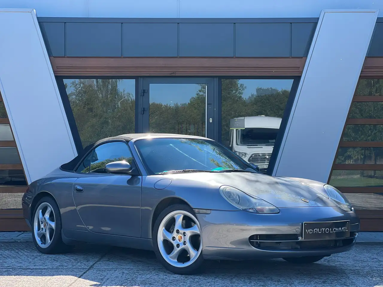 Porsche 996