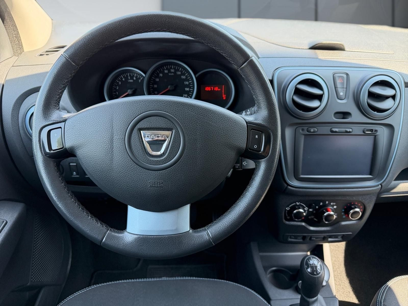 Dacia Lodgy Stepway *7-SITZER*KLIM*ALU*NAV*SH*PDC* — photo 8