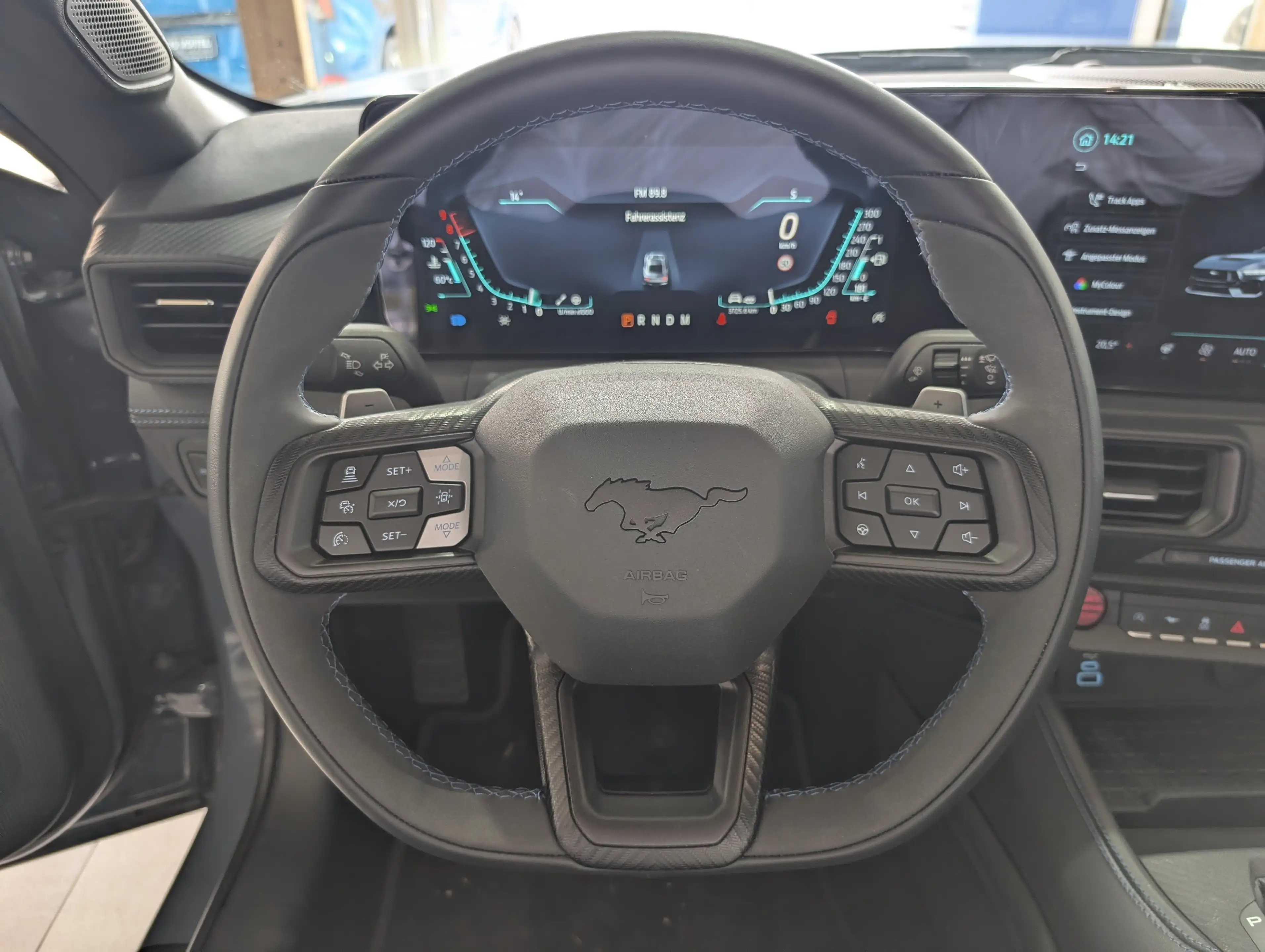 Ford Mustang 5.0 V8 DARK HORSE — photo 13