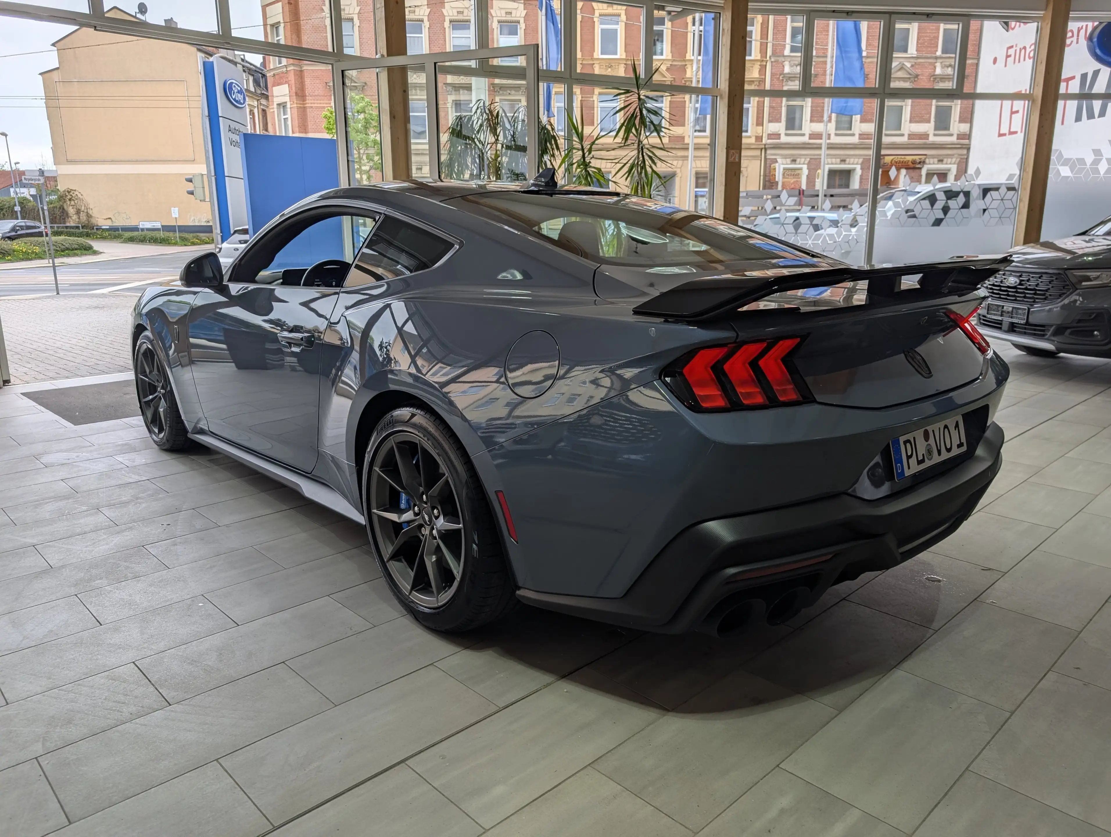 Ford Mustang 5.0 V8 DARK HORSE — photo 7
