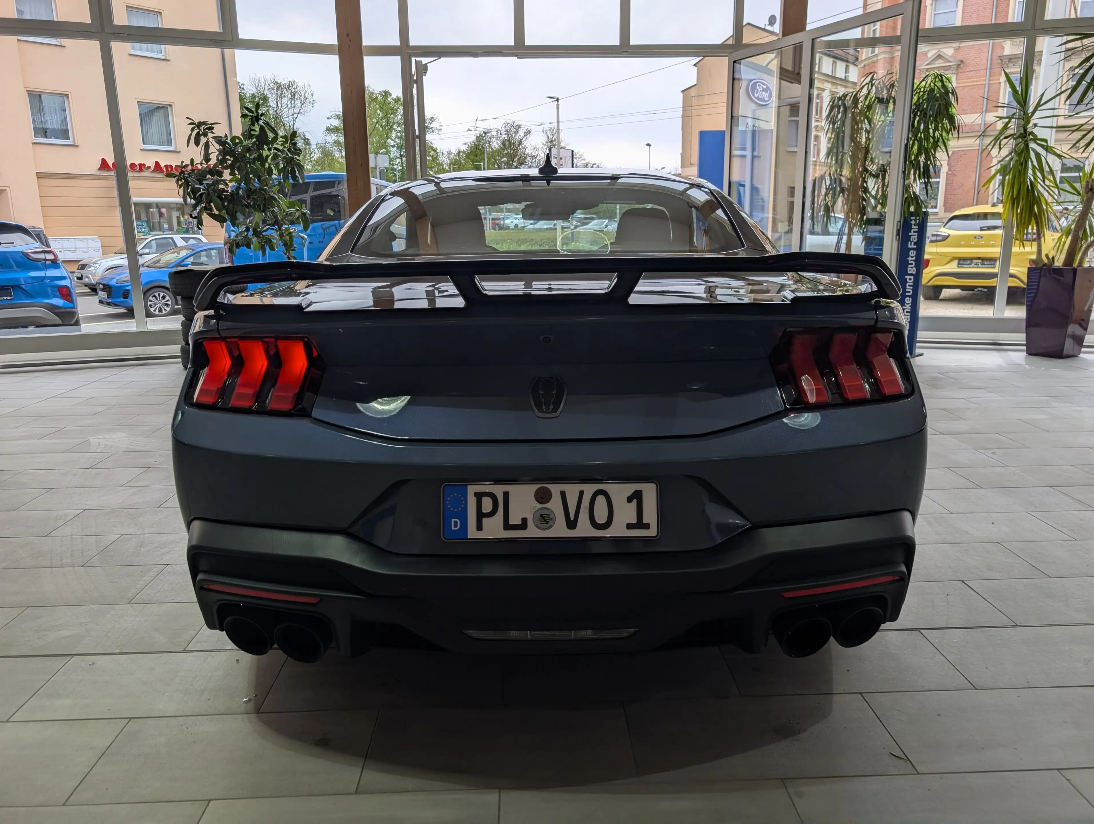 Ford Mustang 5.0 V8 DARK HORSE — photo 6