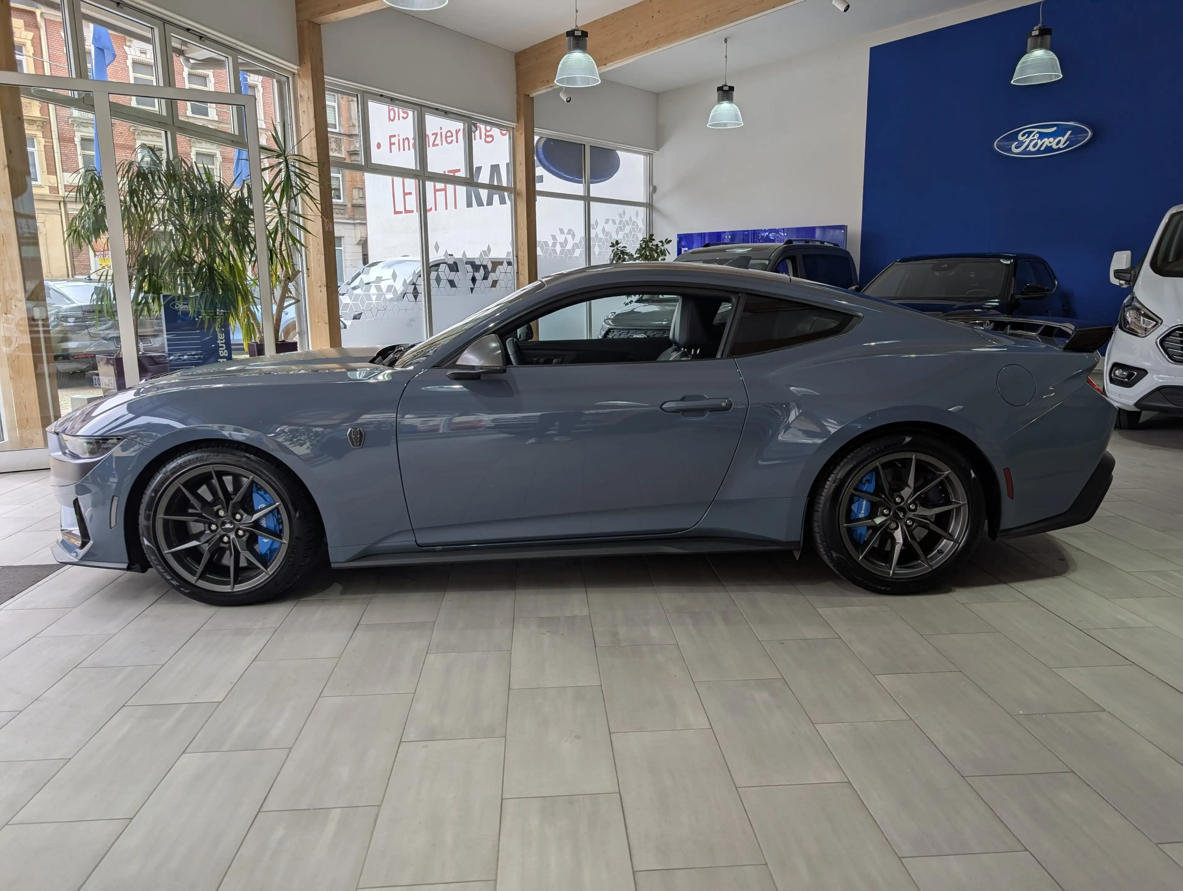 Ford Mustang 5.0 V8 DARK HORSE — photo 8
