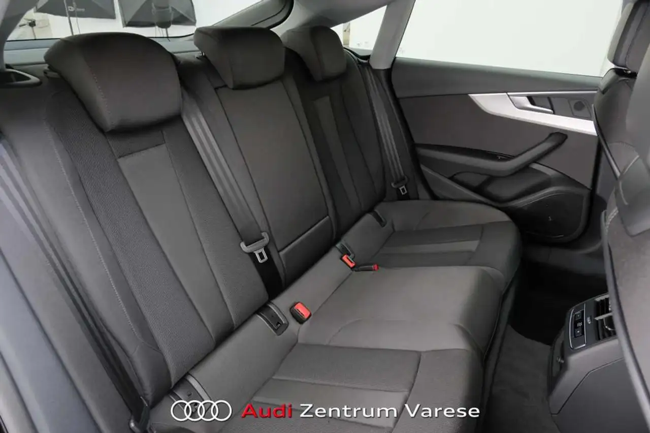 Audi A5 Sportback 40 2.0 tdi mhev Business Advanced 204cv 9