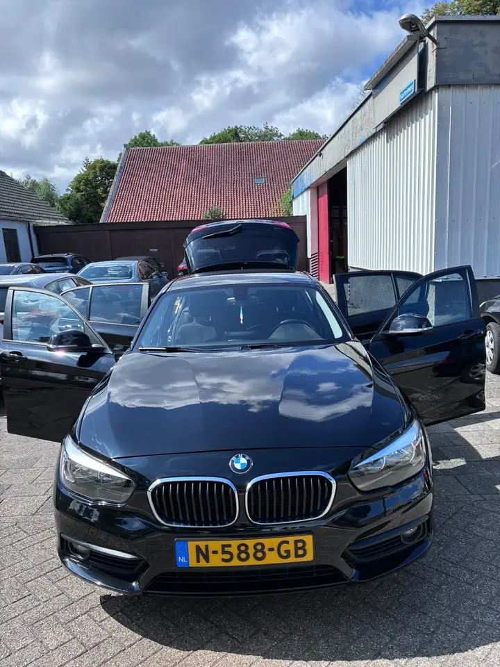 BMW 118