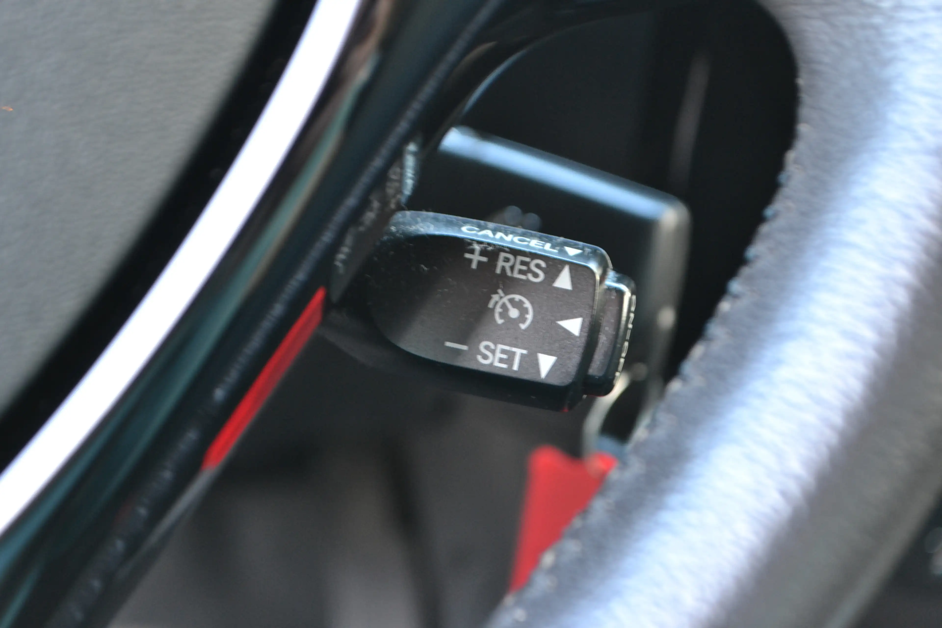 Citroen C1 1.0 e-VTi Shine — photo 14