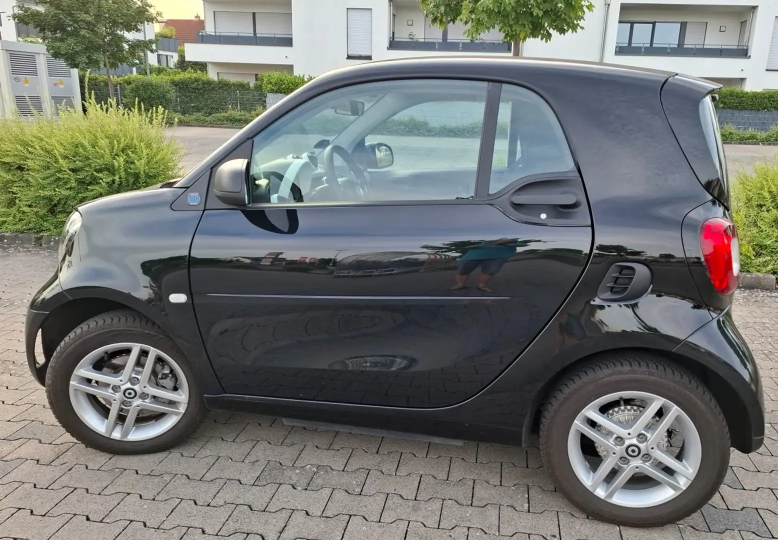 smart EQ Coupe Navi, LED Fahr- und Fernlicht, Allwetterr Black - 1