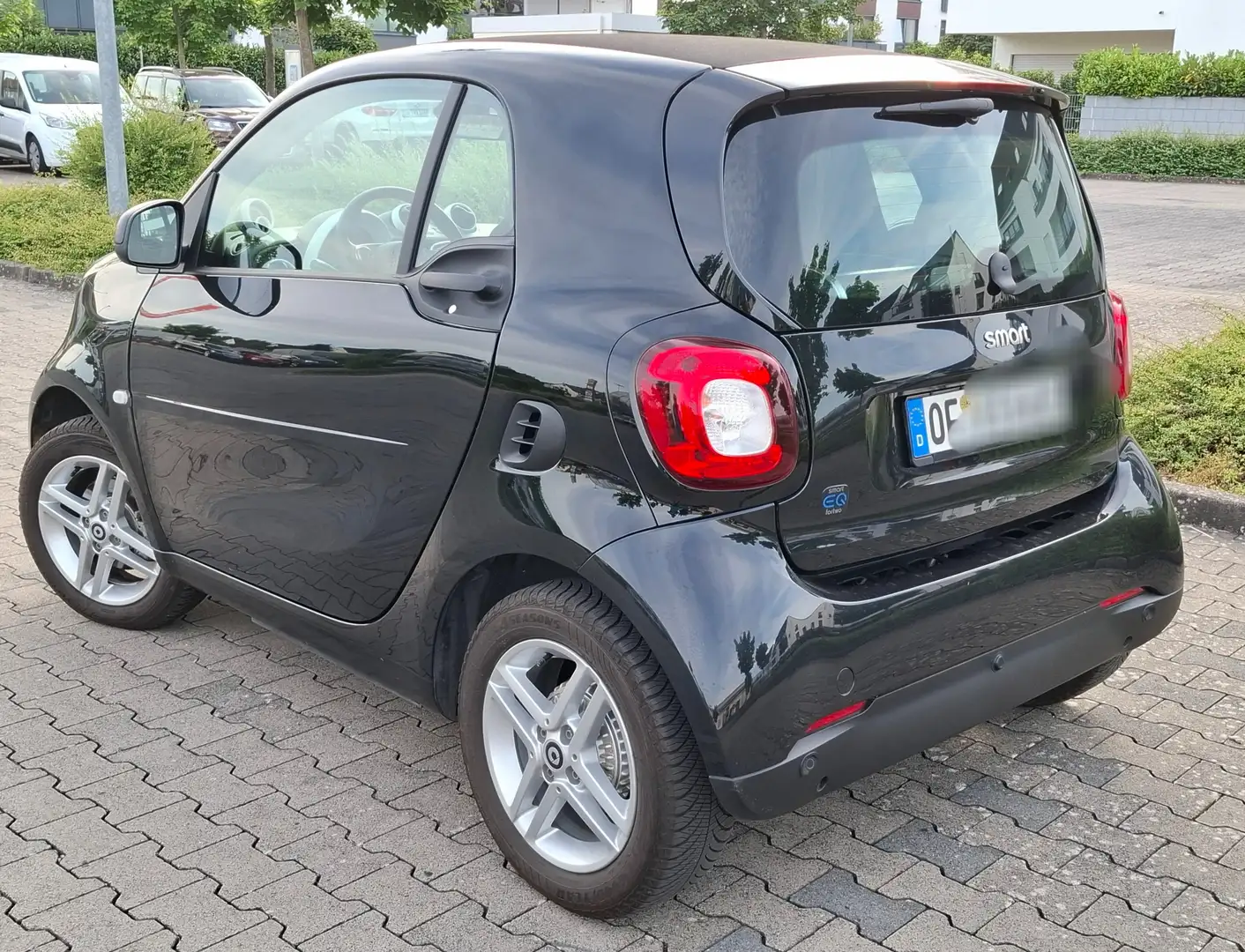 smart EQ Coupe Navi, LED Fahr- und Fernlicht, Allwetterr Black - 2