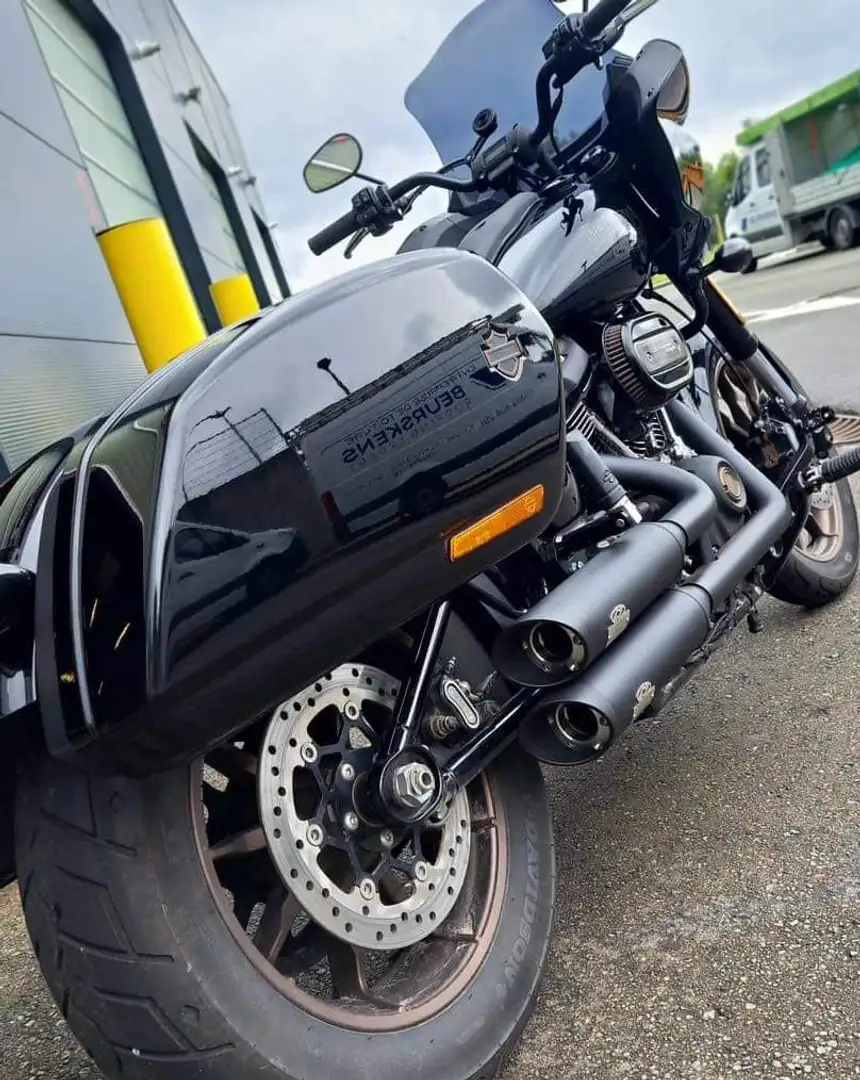 Harley-Davidson Lowrider ST Чёрный - 2