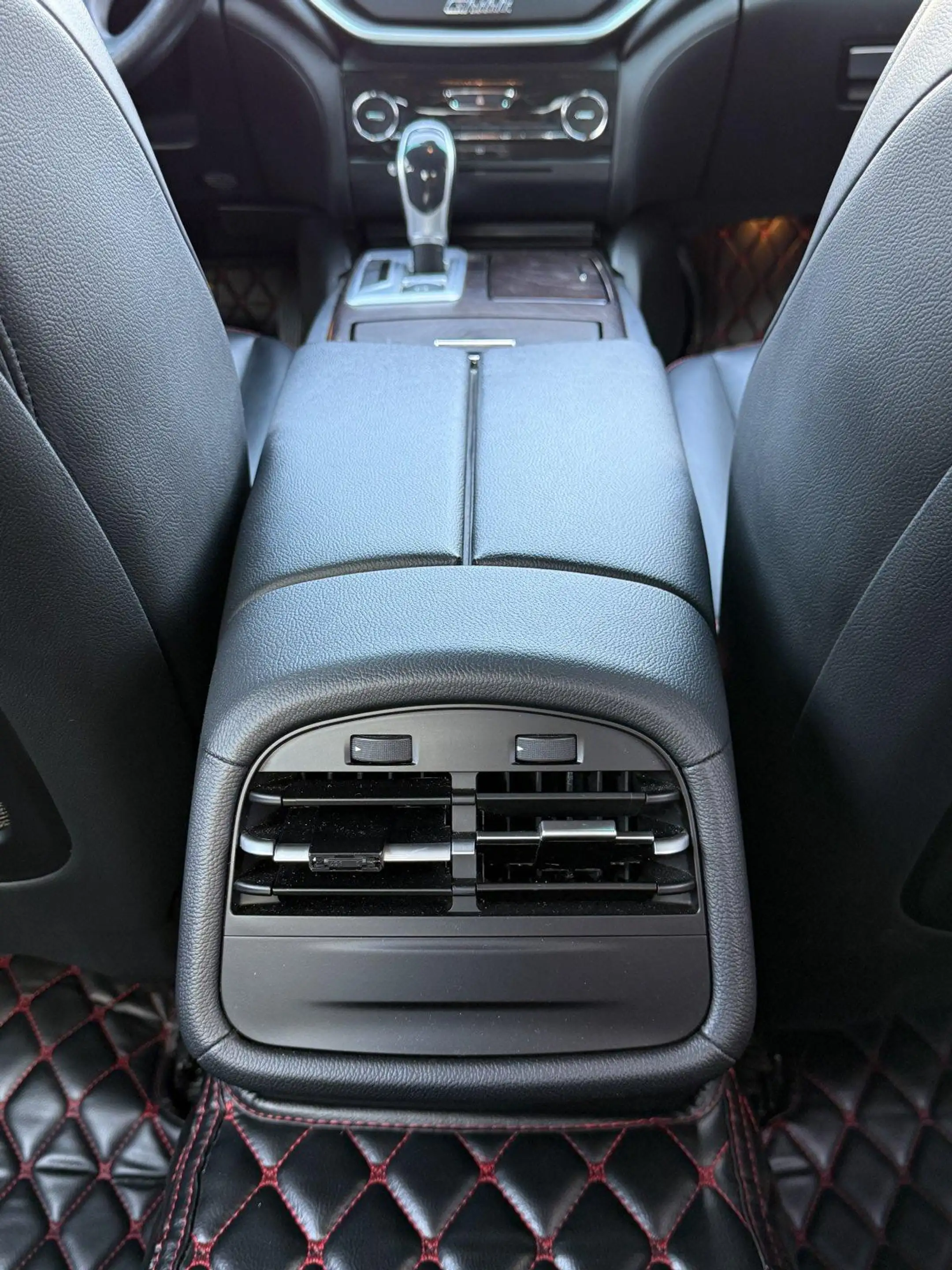 Maserati Ghibli 3.0 V6 Diesel TOP *GranSport — photo 13