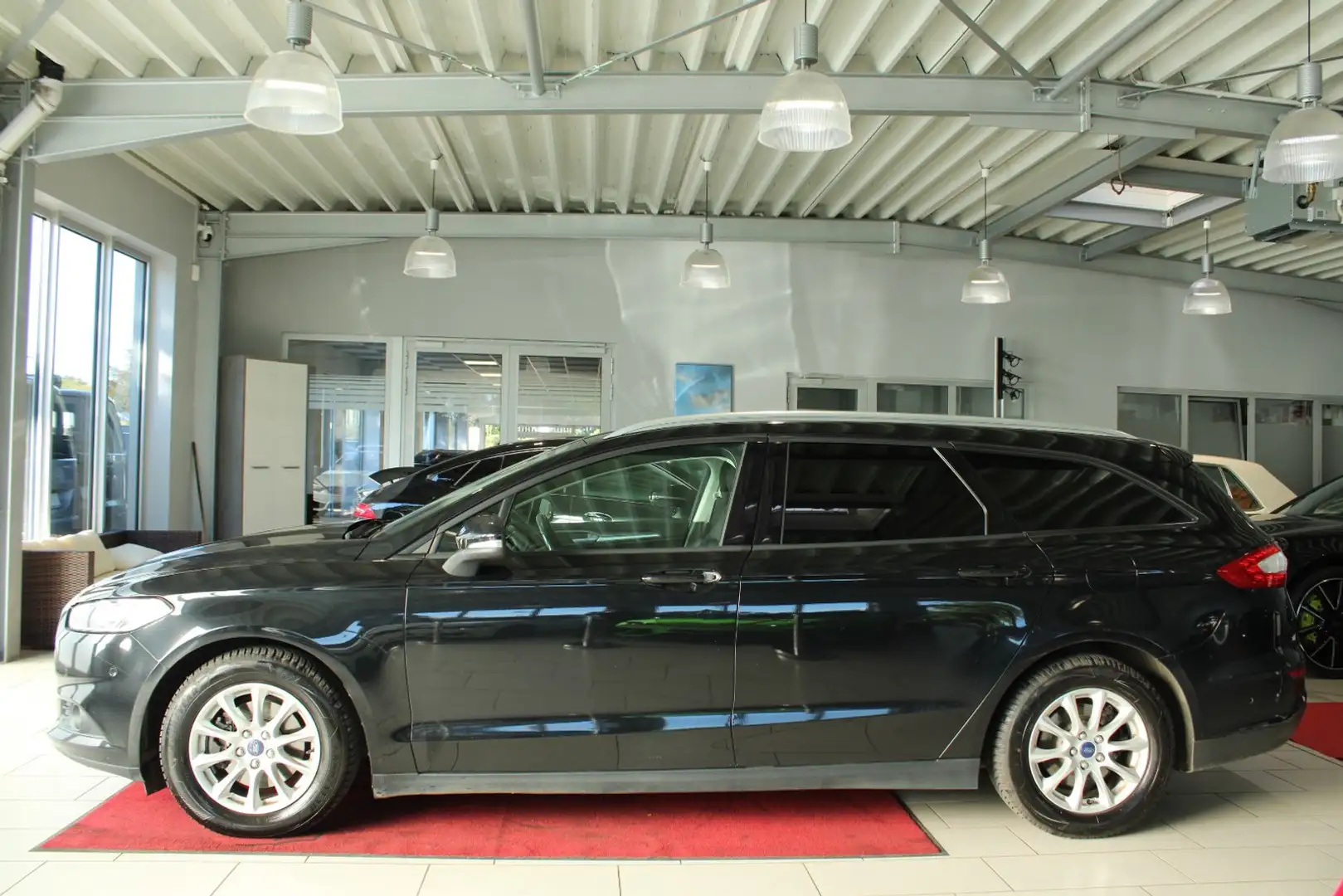 Ford Mondeo Turnier 2.0 TDCi Start-Stopp Trend Noir - 2