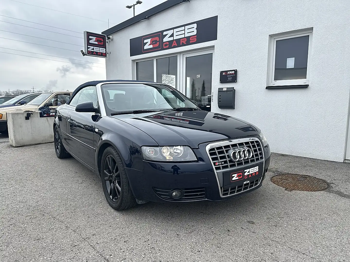 Audi A4 Cabriolet 2,5 TDI, wenig KM, Bose, Xenon, Alcan... Blau - 1