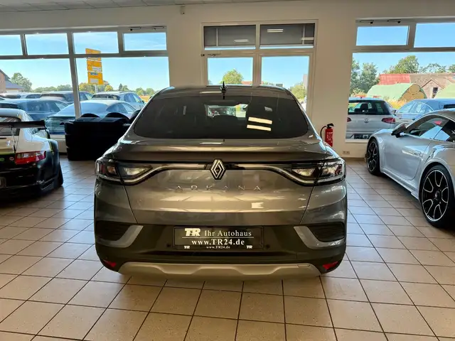 Renault Arkana view 4