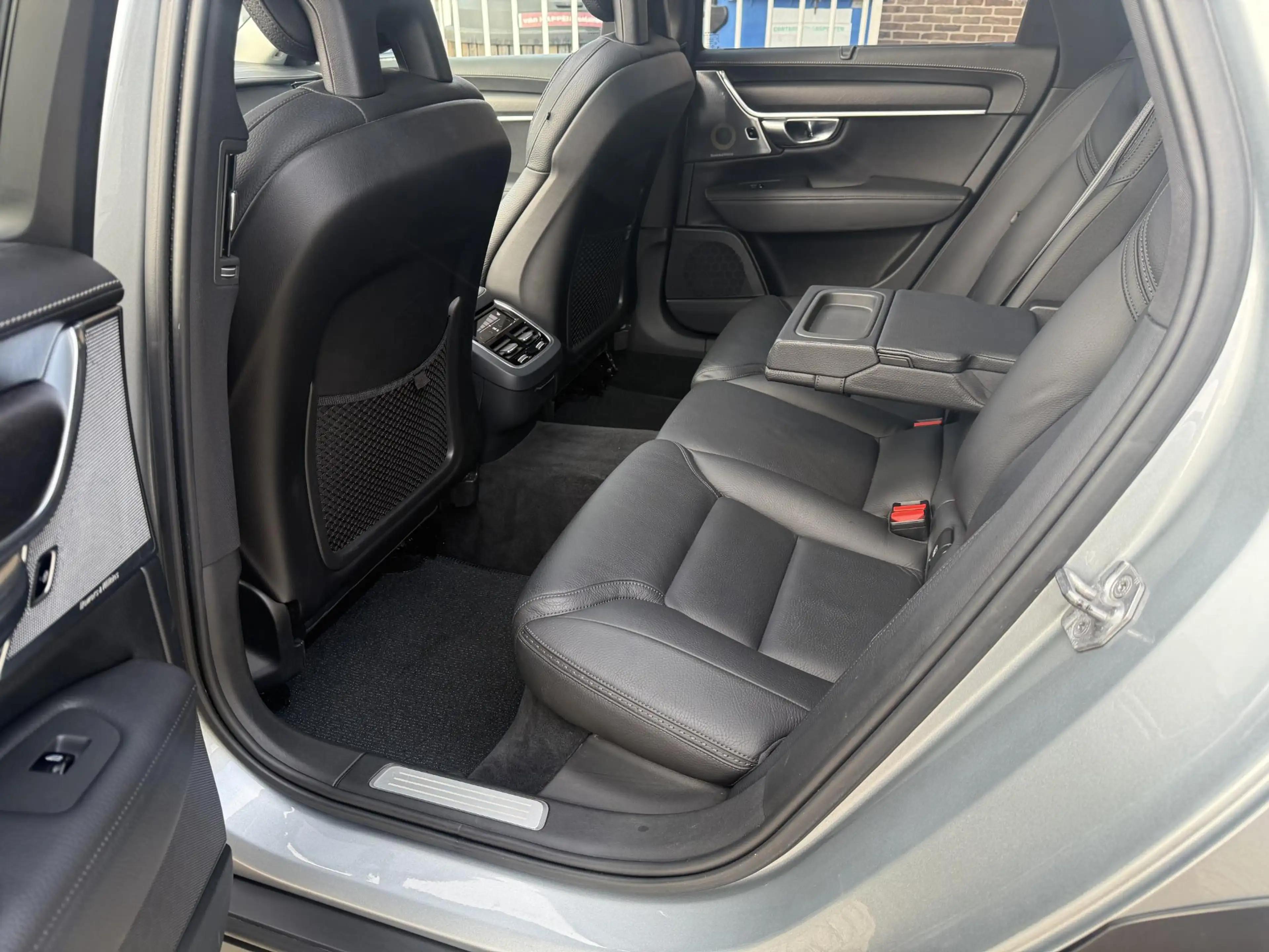 Volvo V90 Cross Country 2.0 T6 Luxury-line — photo 13
