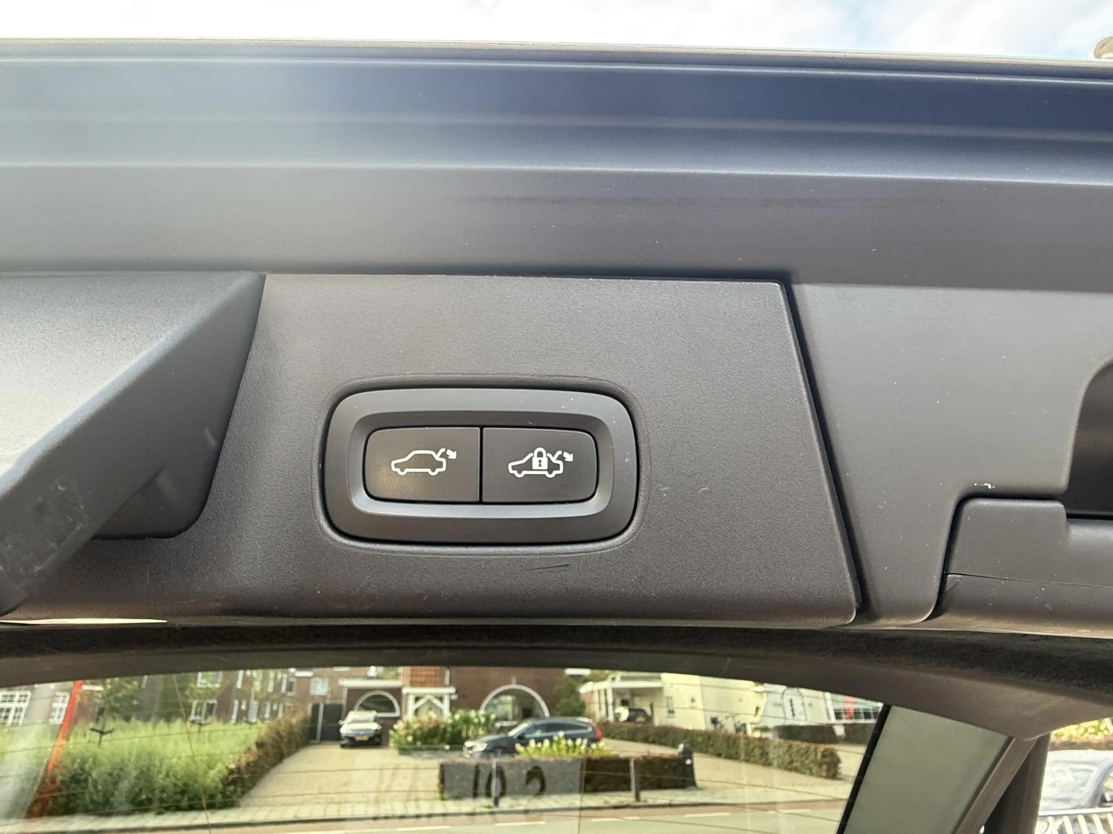 Volvo V90 Cross Country 2.0 T6 Luxury-line — photo 18