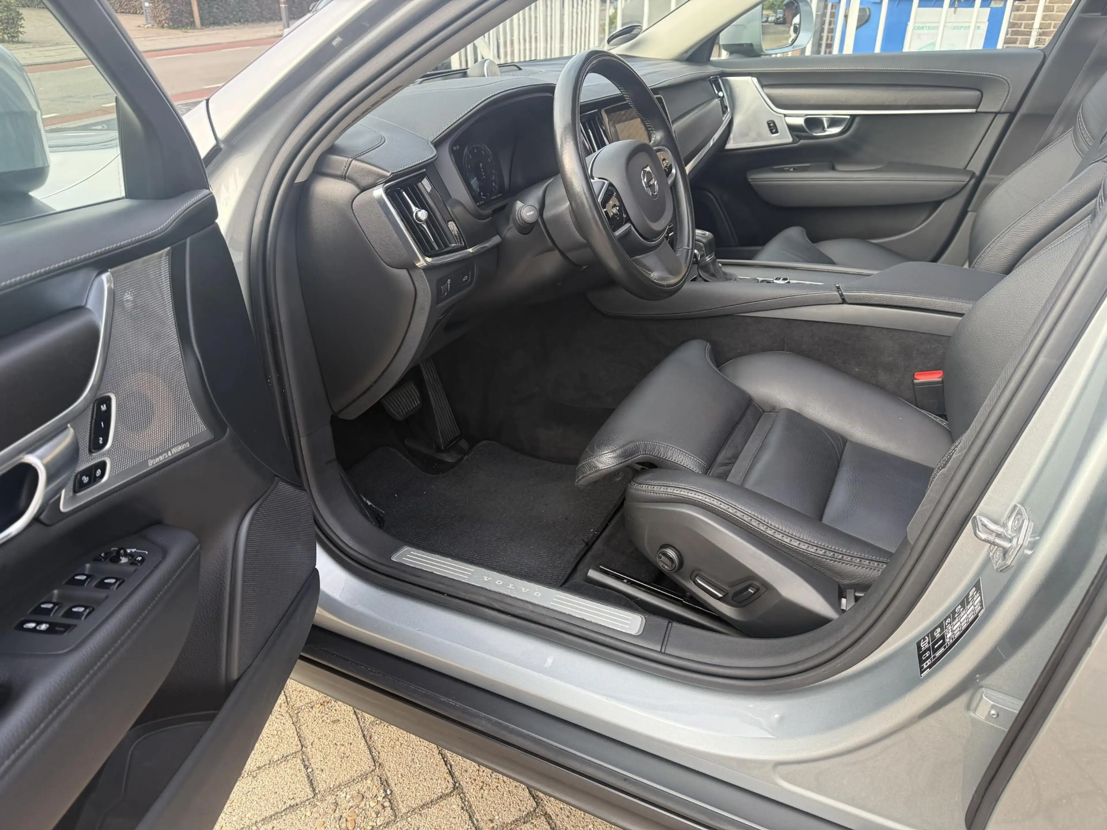 Volvo V90 Cross Country 2.0 T6 Luxury-line — photo 12