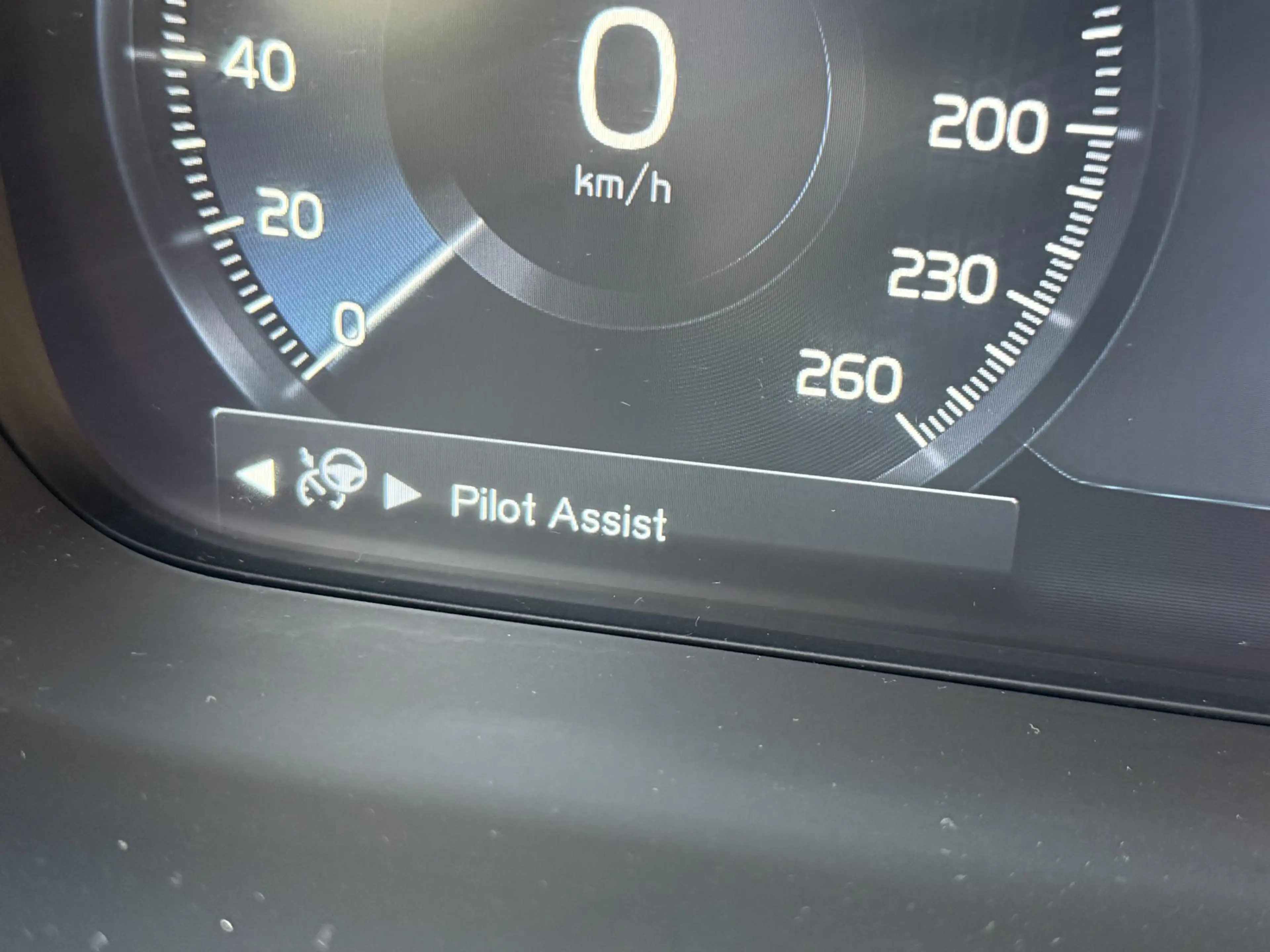 Volvo V90 Cross Country 2.0 T6 Luxury-line — photo 25
