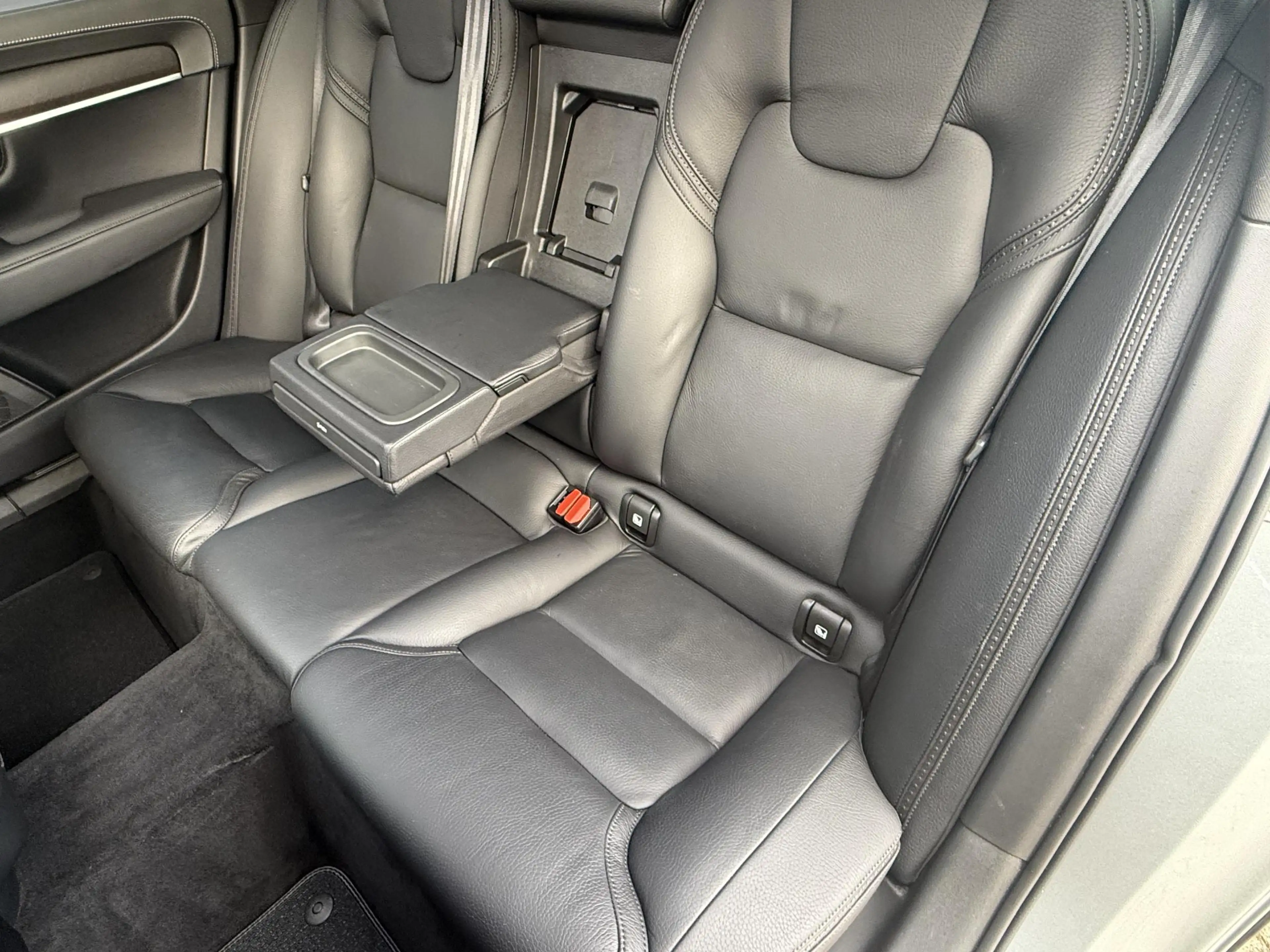 Volvo V90 Cross Country 2.0 T6 Luxury-line — photo 15