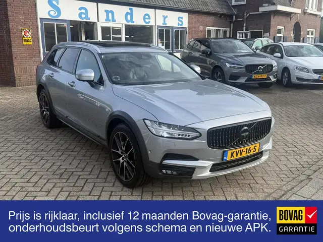 Volvo V90