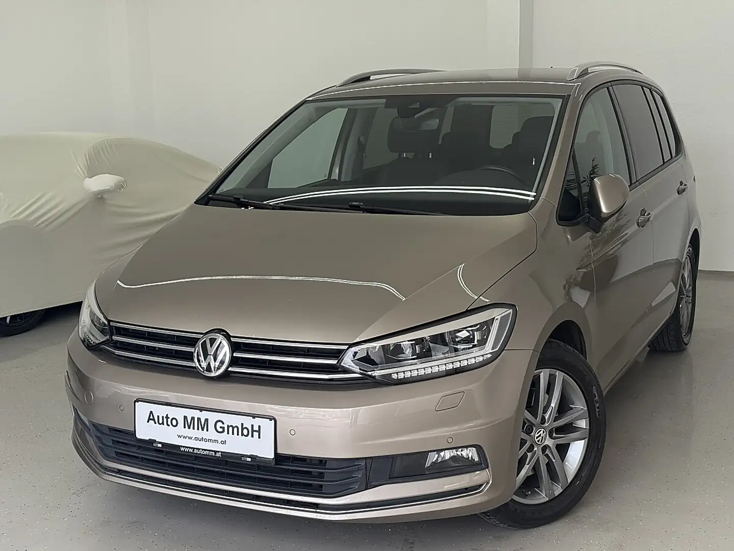 Volkswagen Touran Comfortline 2,0 BMT TDI DSG Braun - 1