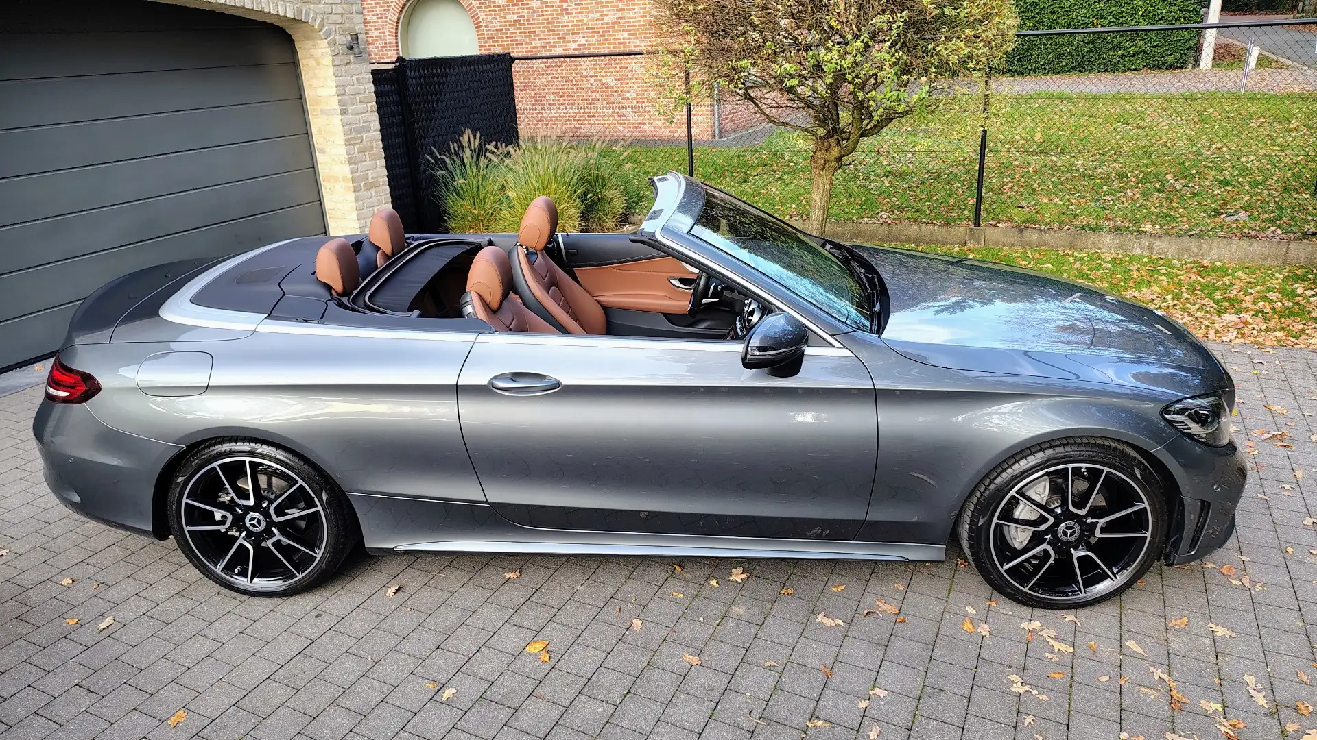 Mercedes-Benz C 180 C 180 Cabrio 9G-TRONIC AMG Line Gris - 1